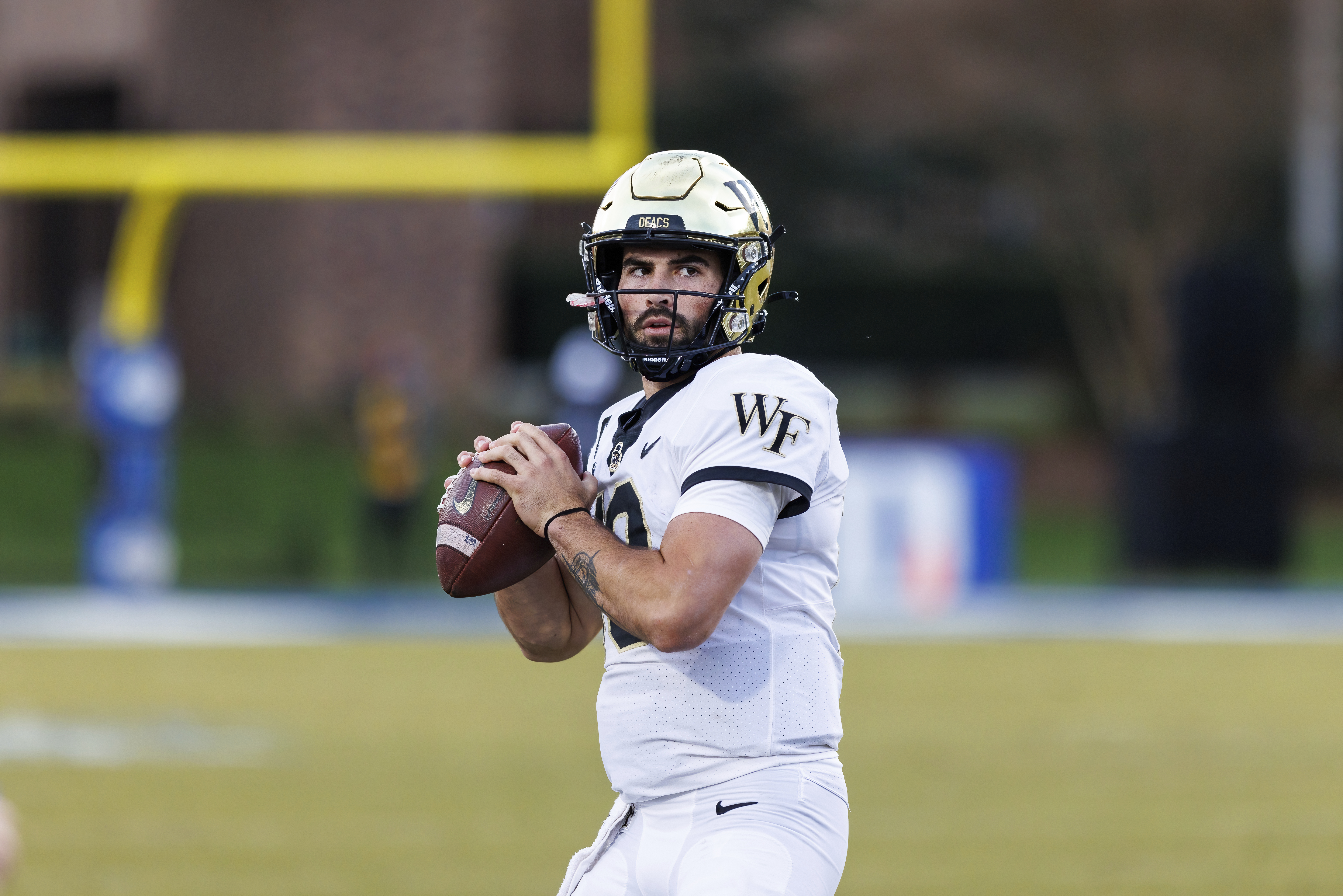 2022 PFF College All-Transfer Portal Team: QB Sam Hartman, WR Tez Johnson  and more, College Football