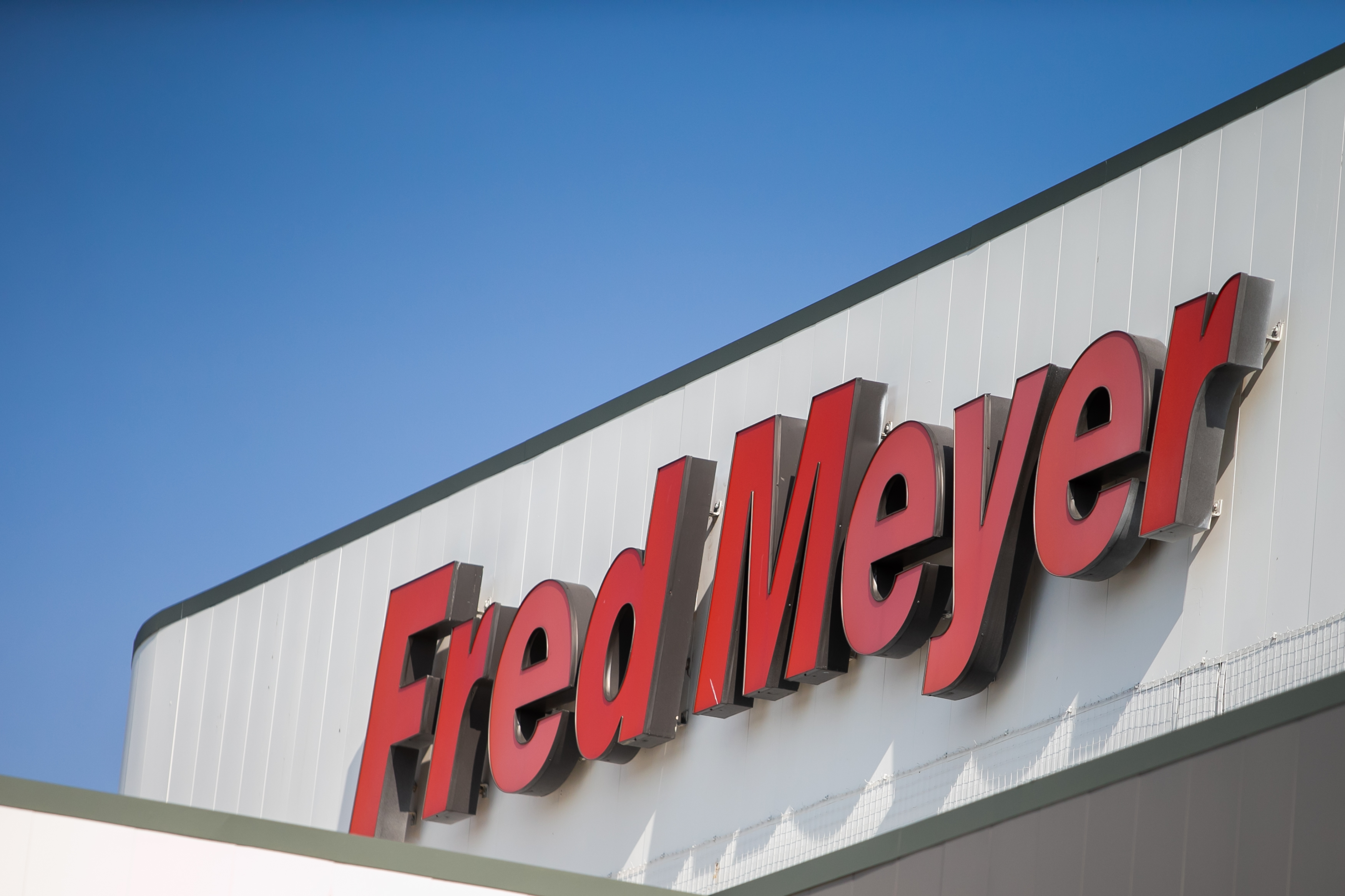 Fred Meyer to limit number of customers allowed in stores