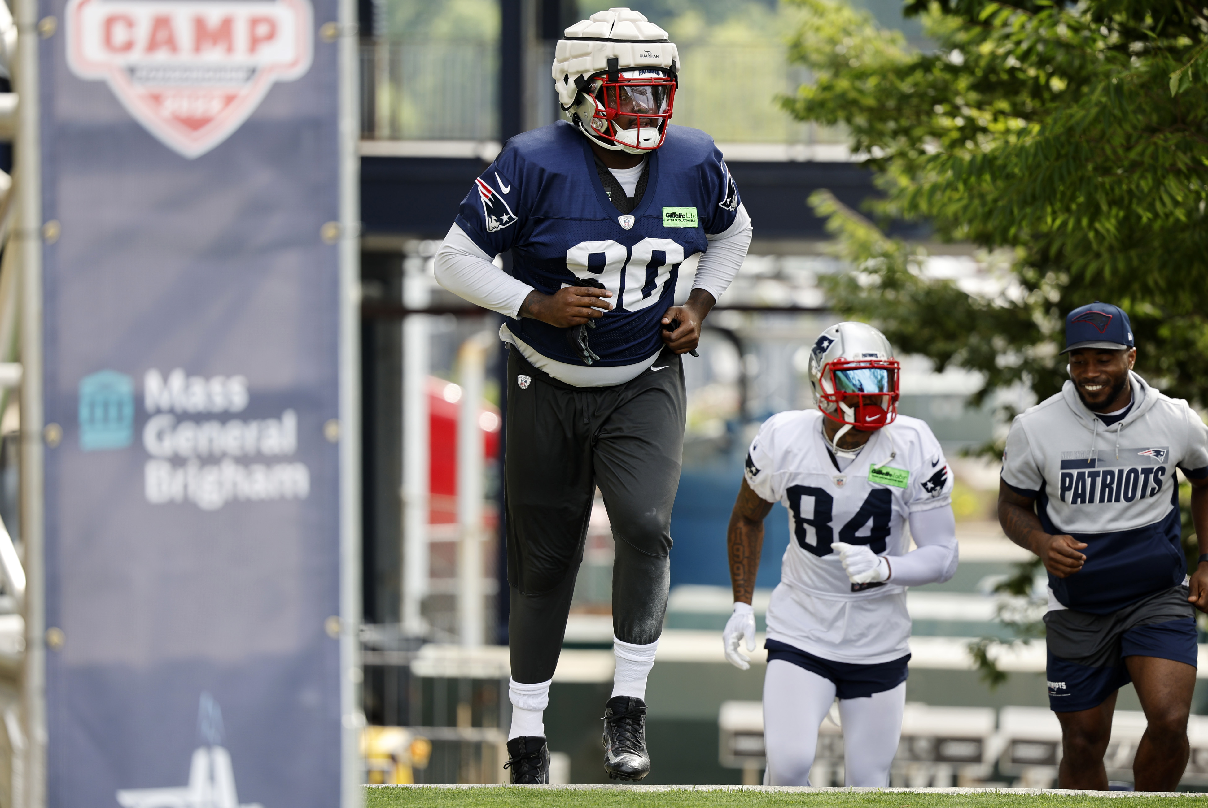 Lets Talk About Christian Barmore : Patriots