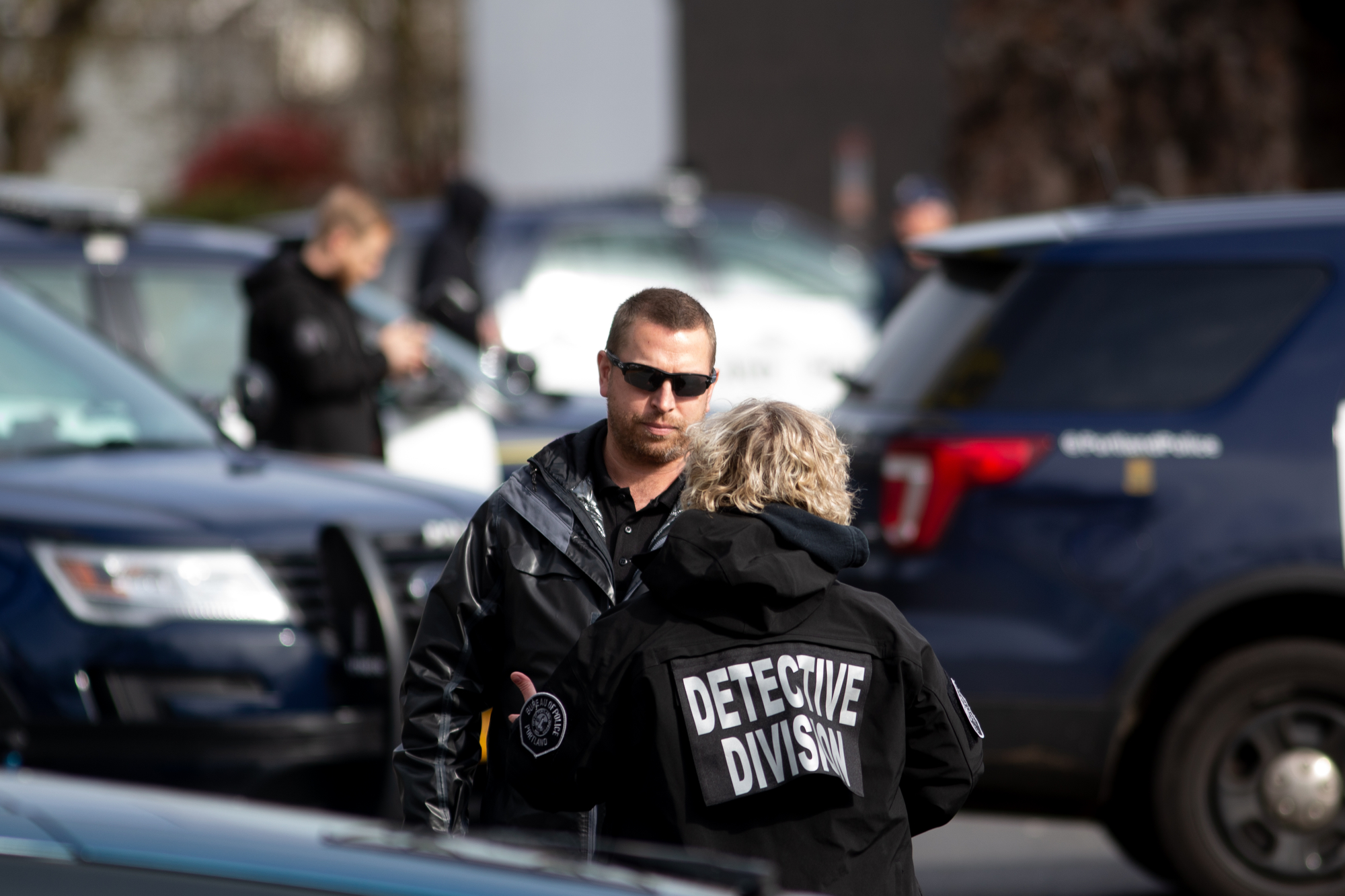 Man shot and killed in SE Portland shopping complex - oregonlive.com