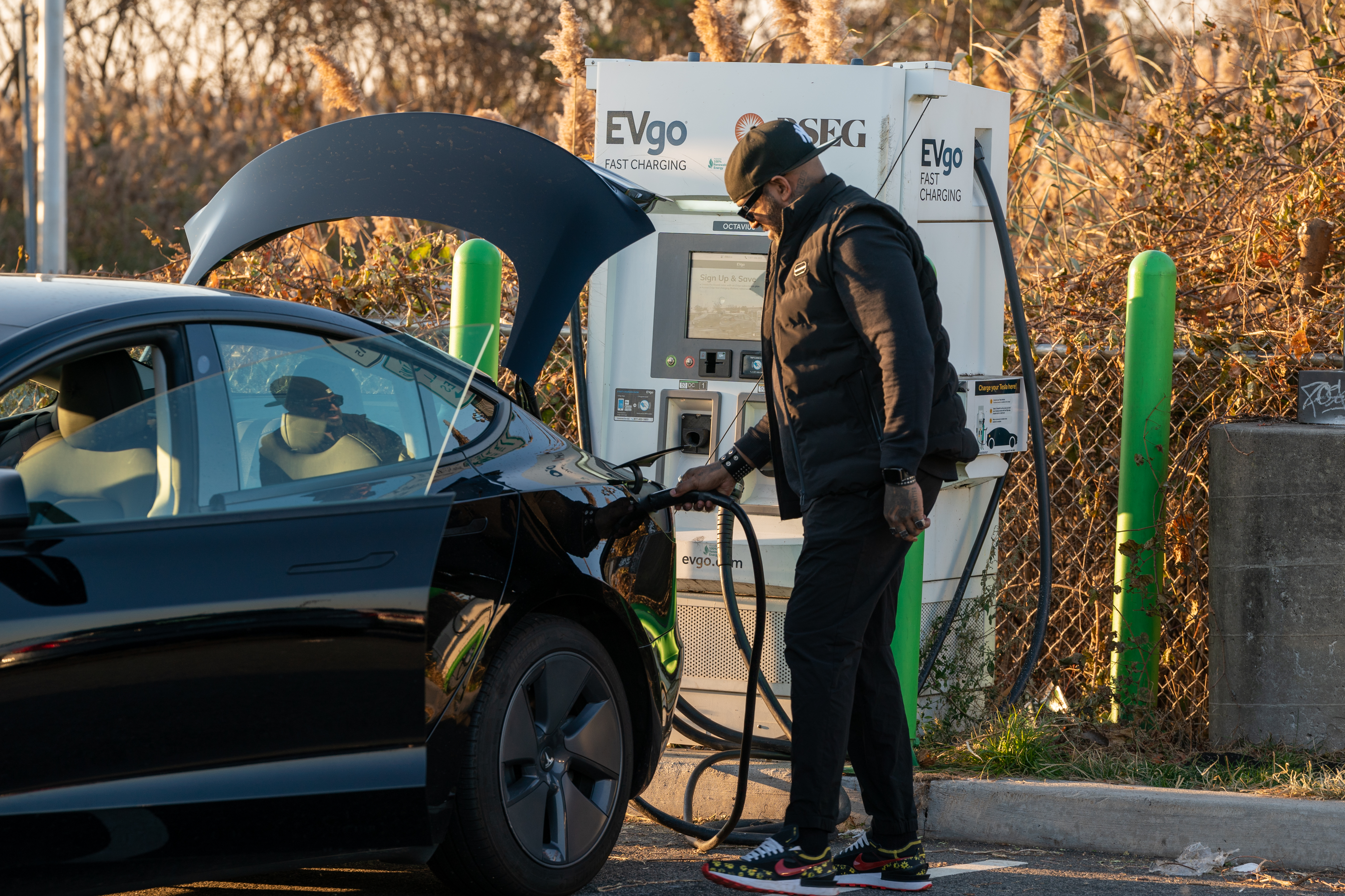 Electric vehicle charging: What drivers say N.J.'s doing right and wrong. 