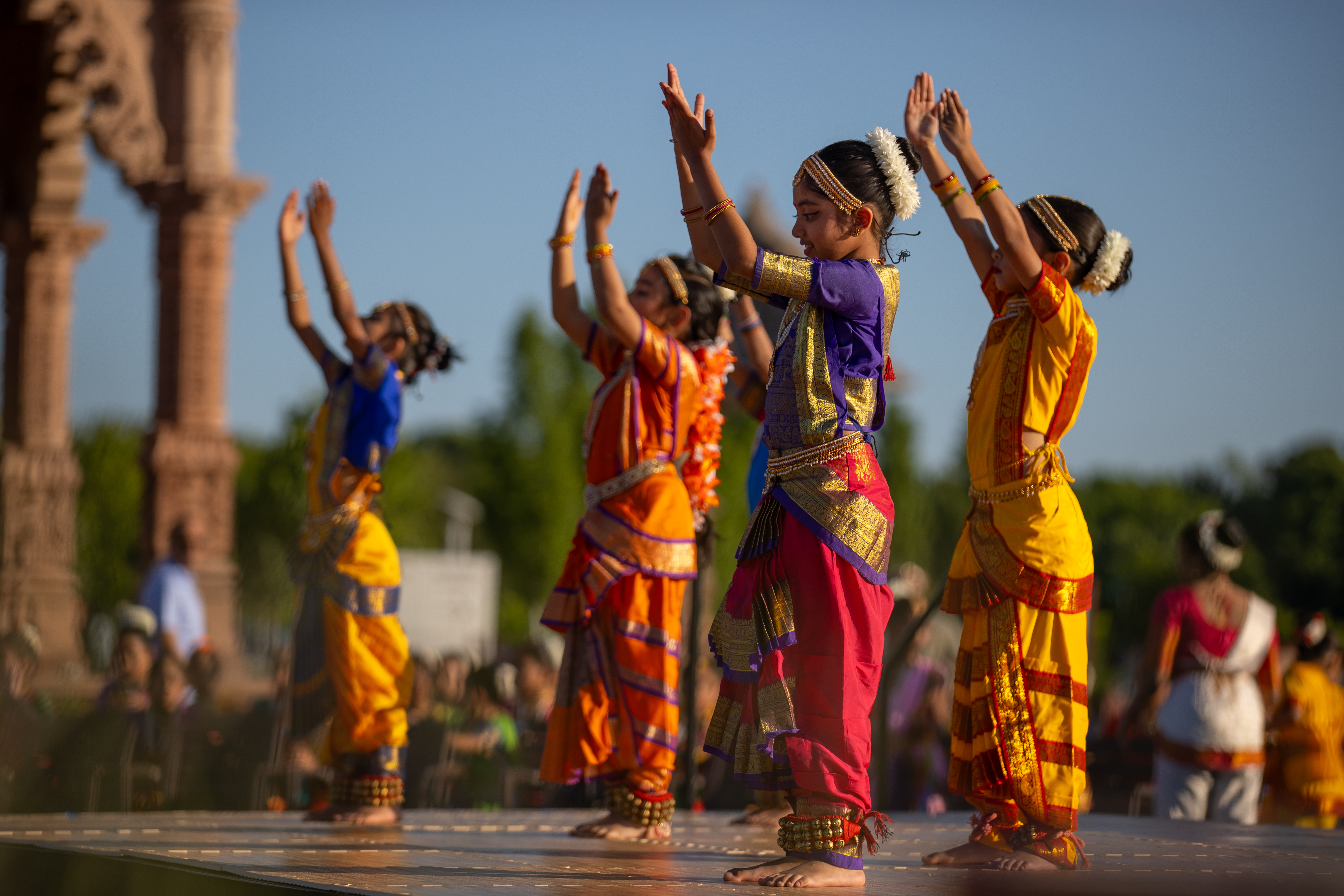 【SISANDI】Side Opened Classic night dance mqdefault.jpg