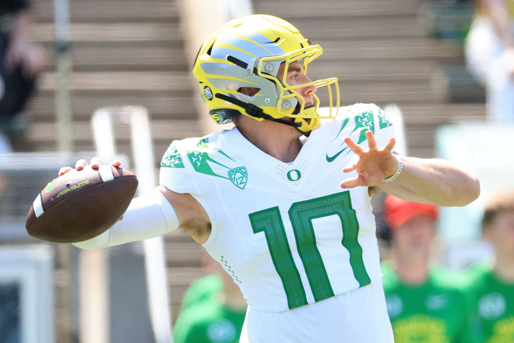 Big NIL deal for Oregon QB Bo Nix - The Wood Cafe