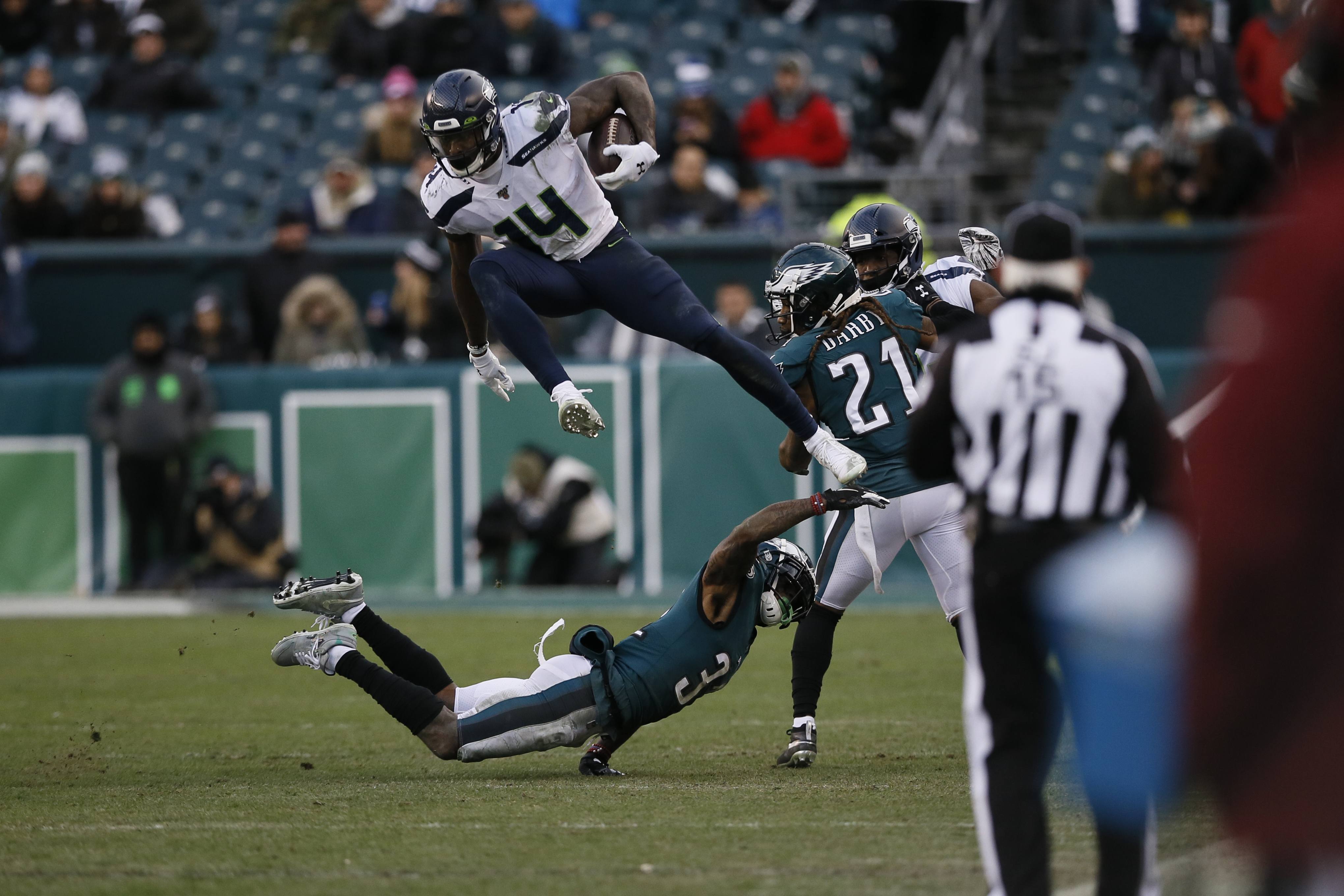 Seattle Seahawks' D.K. Metcalf catches a touchdown pass during the second  half of an NFL wild-card playoff football game against the Philadelphia  Eagles, Sunday, Jan. 5, 2020, in Philadelphia. (AP Photo/Julio Cortez