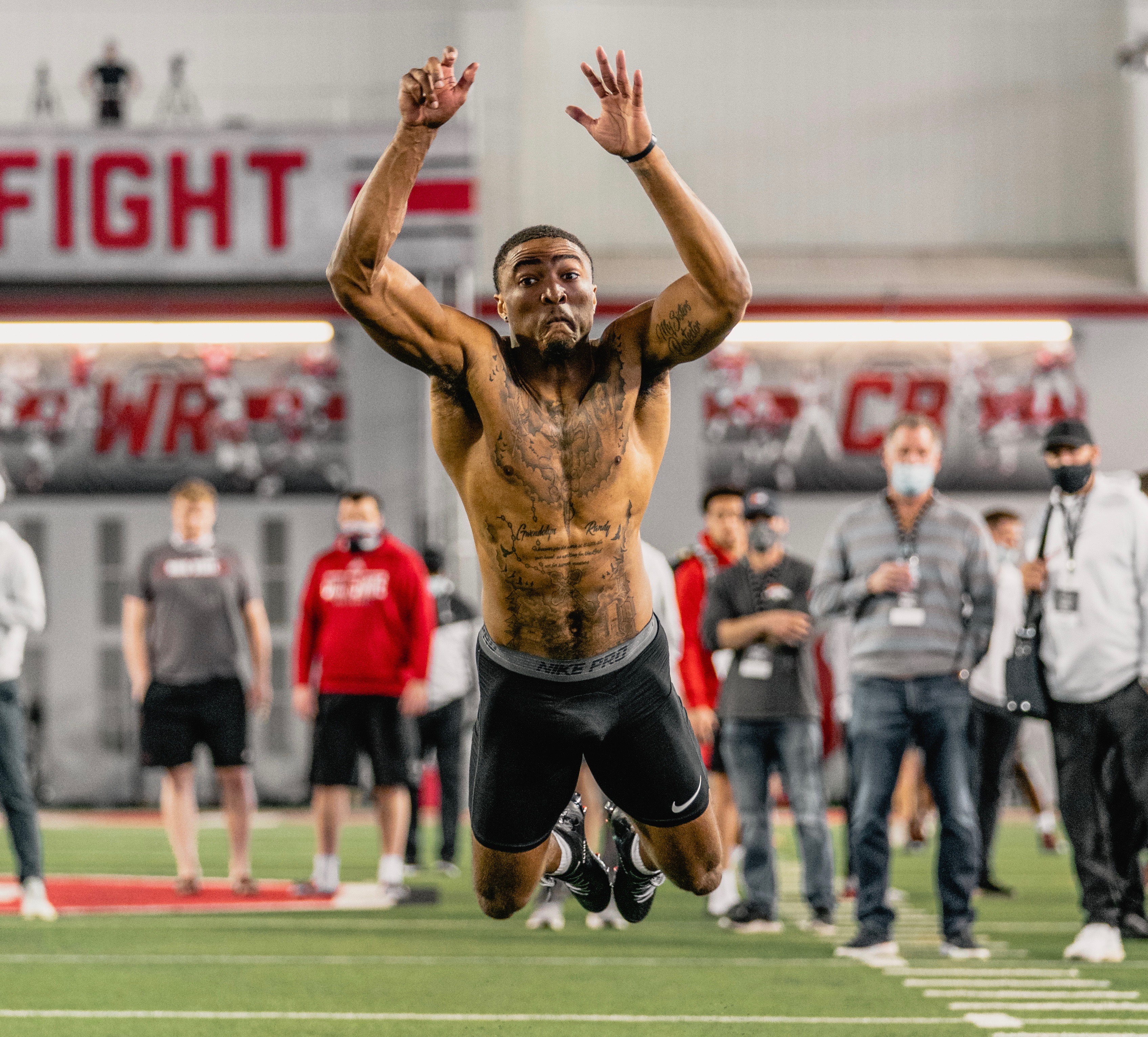 Alabama, Ohio State, Washington pro days: Mac Jones excites; Justin Fields  puts on a show