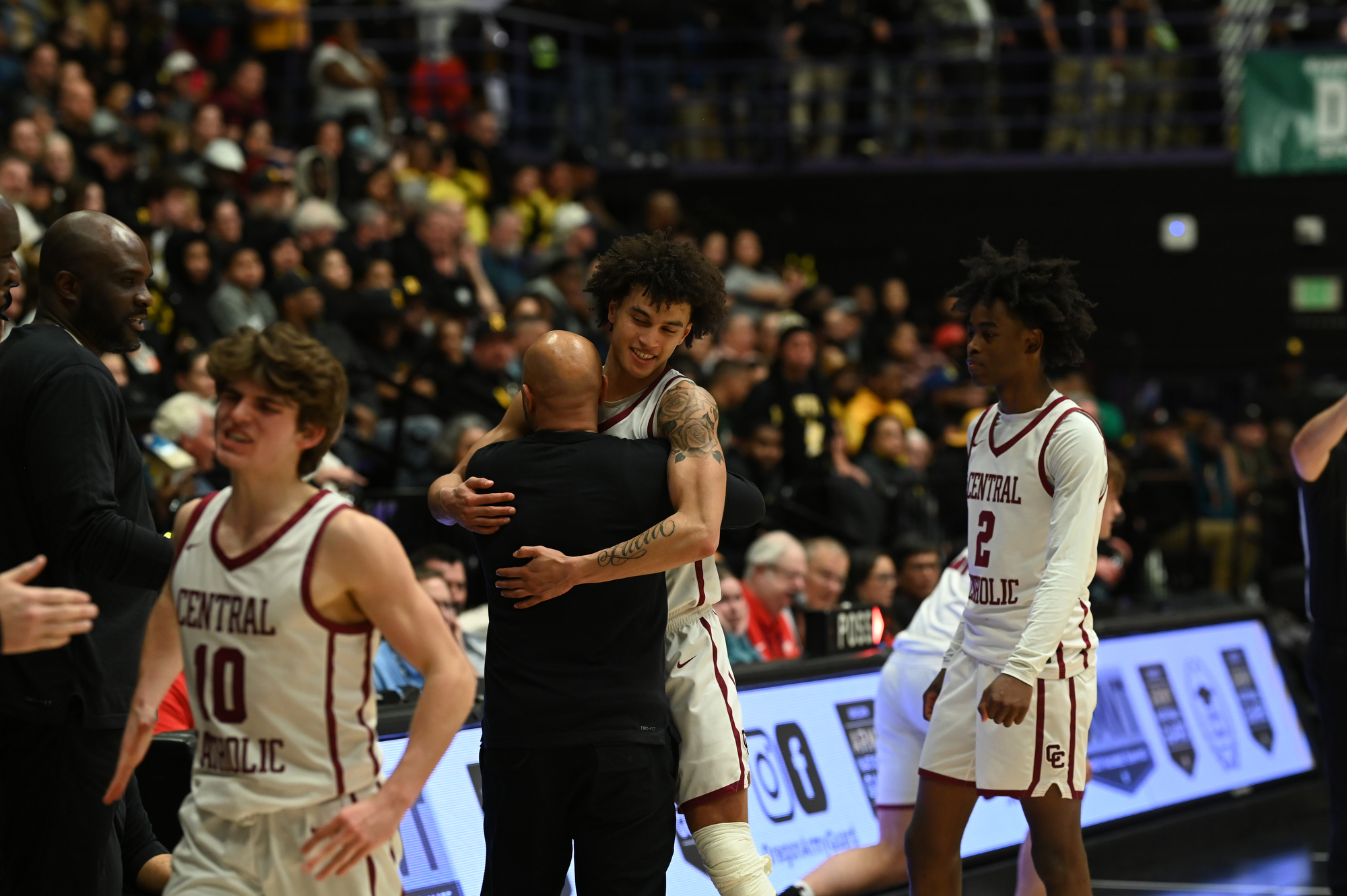 Central Catholic beats Roosevelt in Oregon 6A boys basketball ...