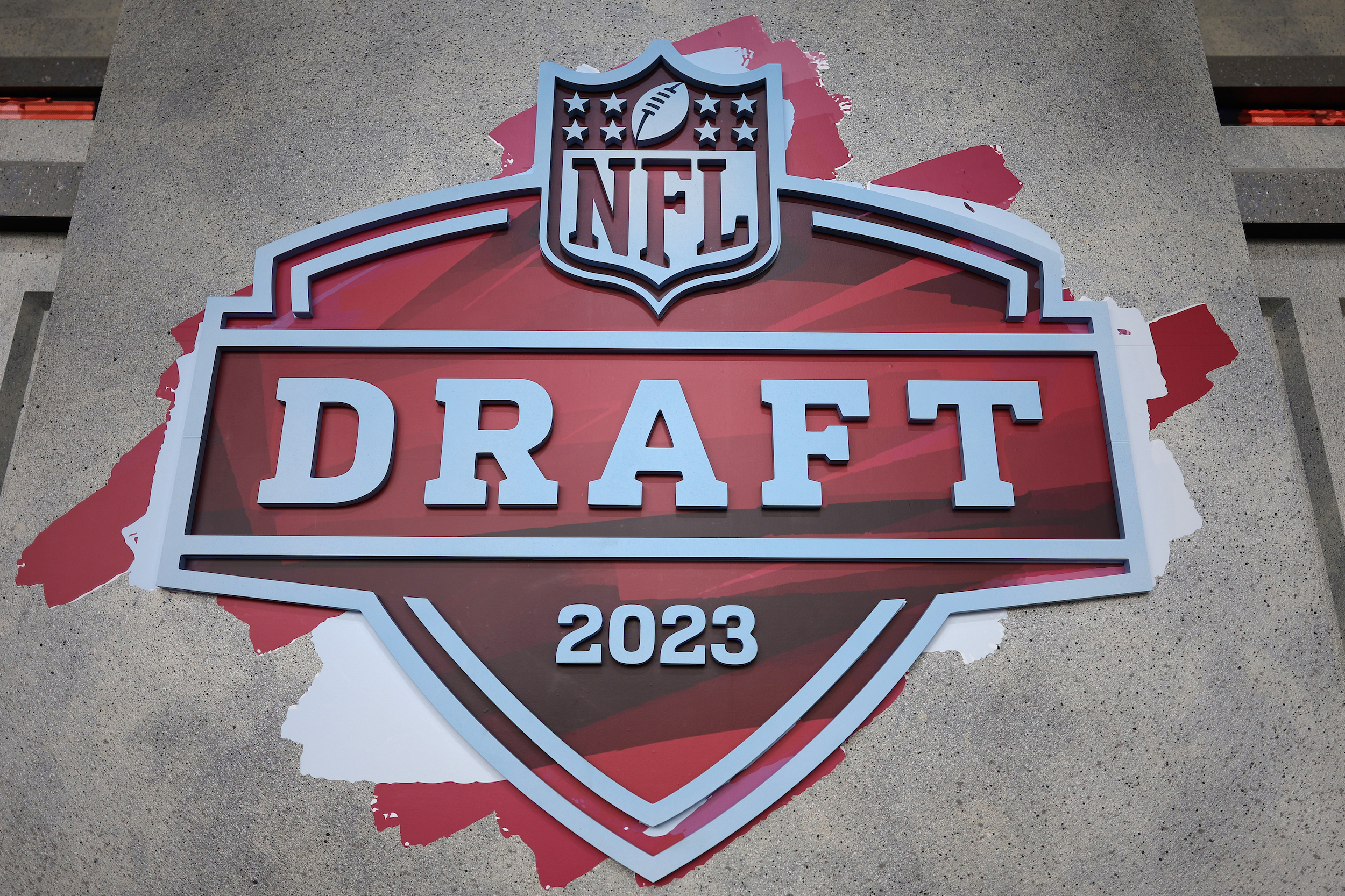 NFL Draft 2023: ROUND 1 RECAP with grades, analysis  Eagles make risky  pick; Jets hurt by Rodgers trade? Giants get A+ 