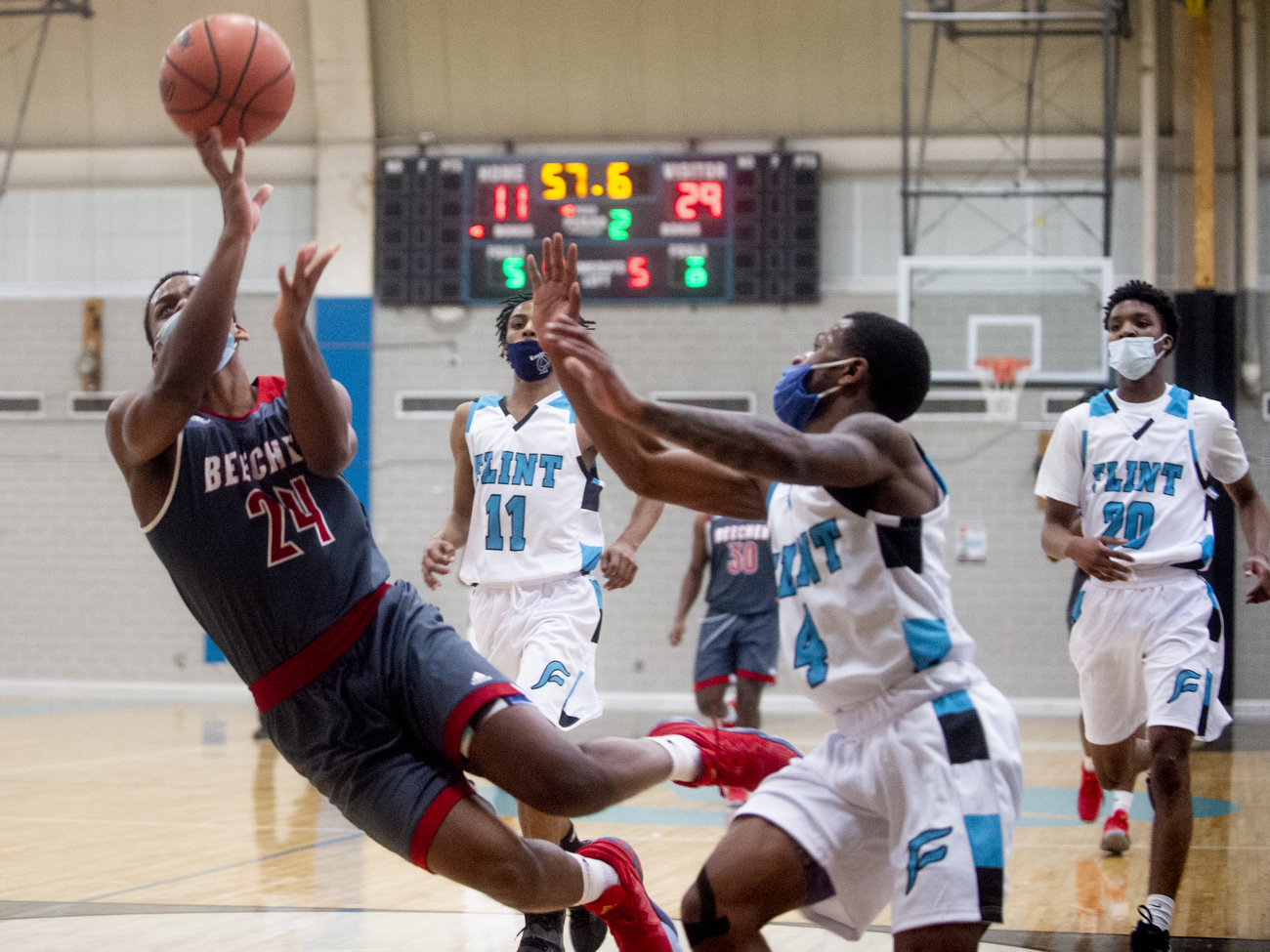 Beecher boys basketball defeats Flint 69-39 - mlive.com