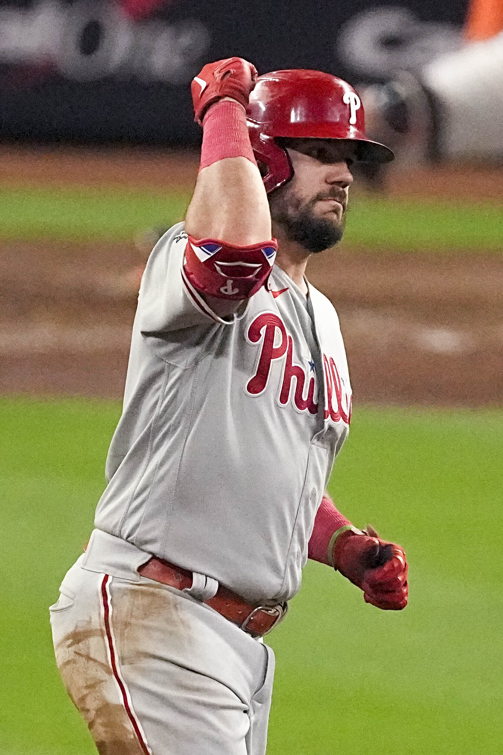 Houston Astros relief pitcher Ryan Pressly celebrates their 4-1 World Series  win against the Philadelphia Phillies in Game 6 on Saturday, Nov. 5, 2022,  in Houston. (AP Photo/David J. Phillip Stock Photo - Alamy