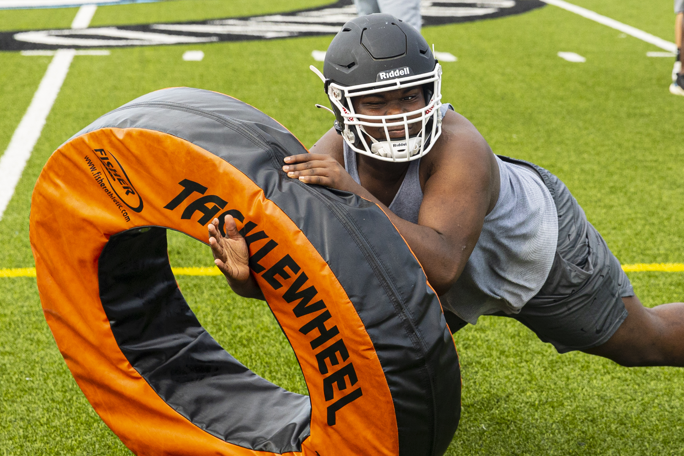 Football - Davenport University Athletics