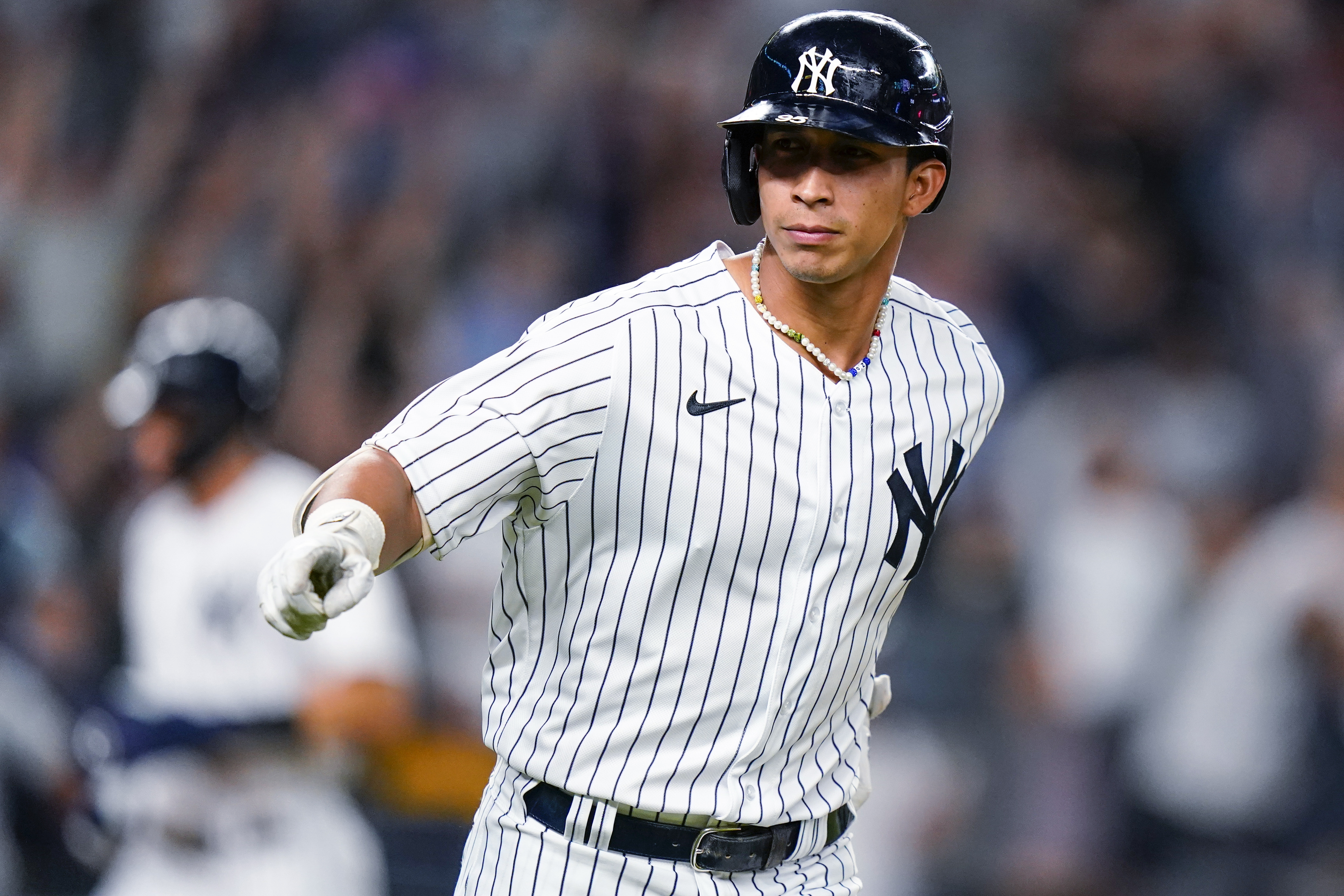 Yankees' Oswaldo Cabrera ranks among top 10 rookies heading to MLB