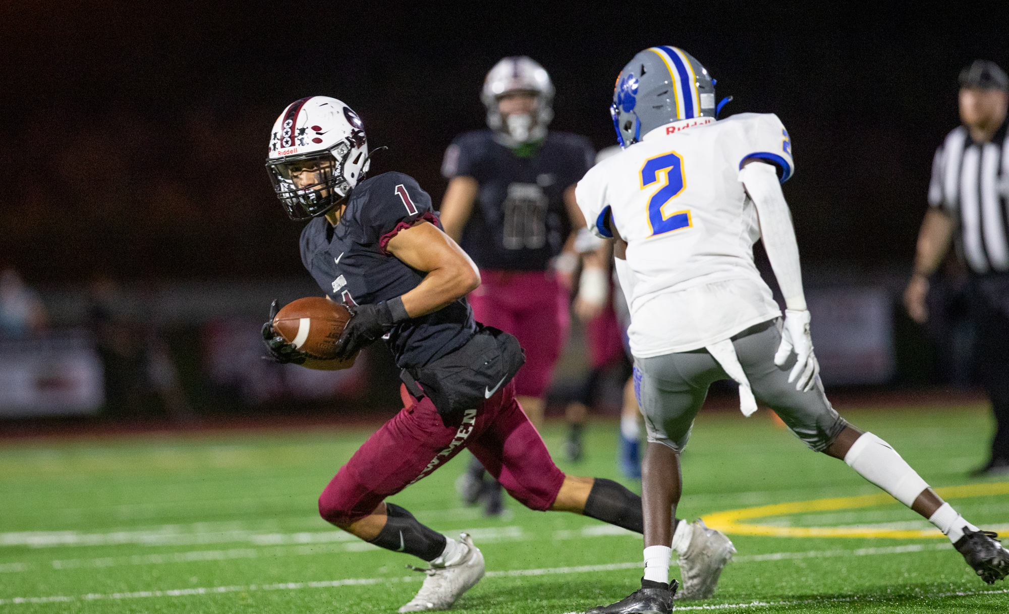 Oregon high school football: Newberg Tigers at Sherwood Bowmen ...