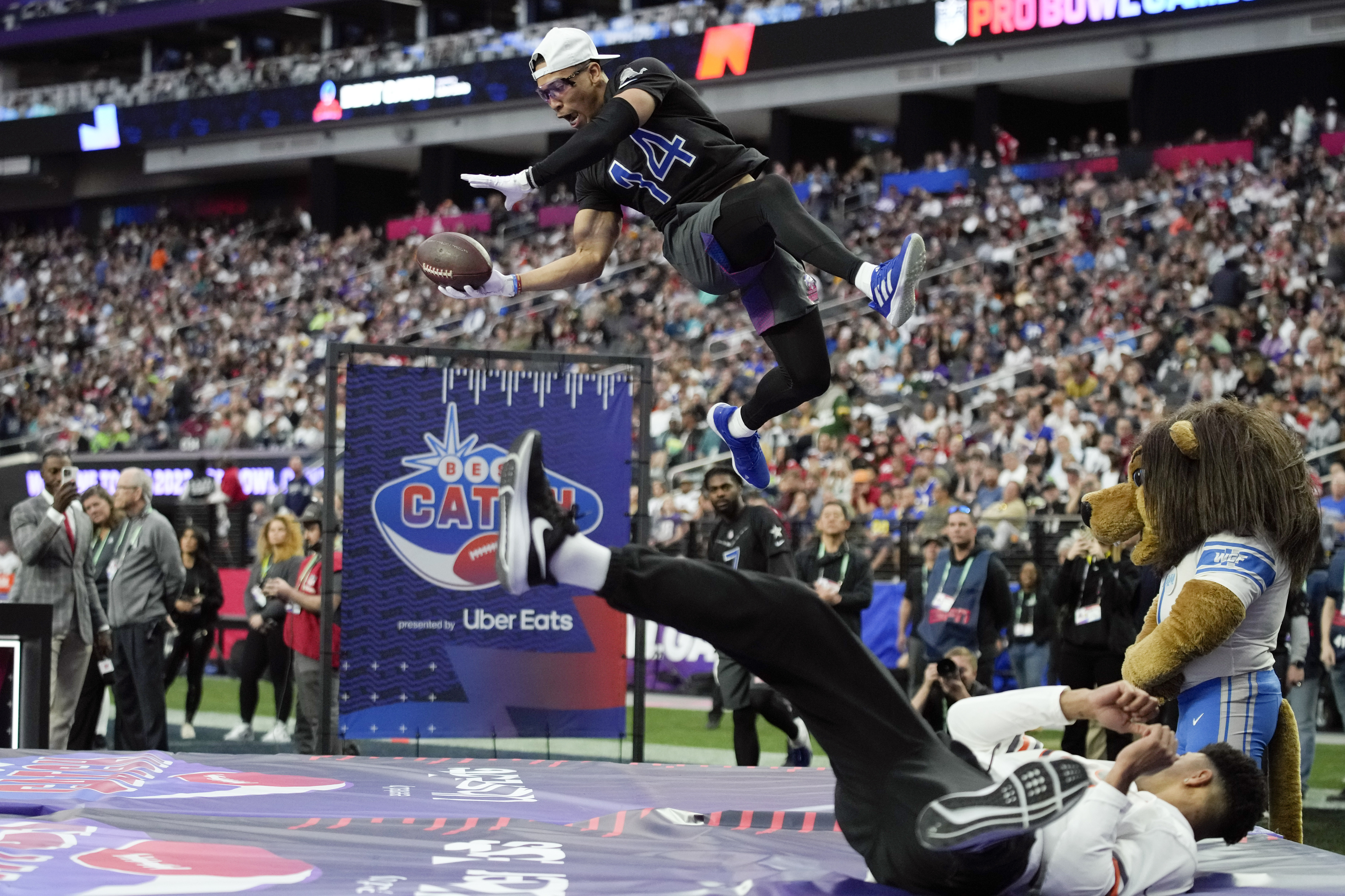 NFL Pro Bowl flag football and best catch events 