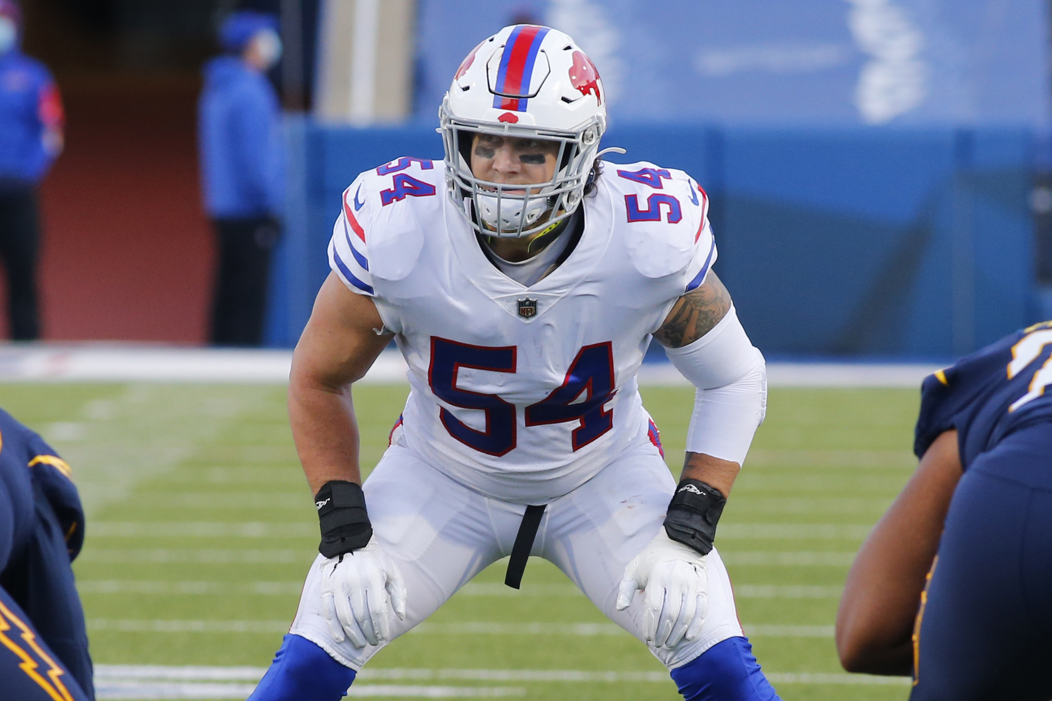 A.J. Klein returns, Buffalo Bills claim LB off waivers