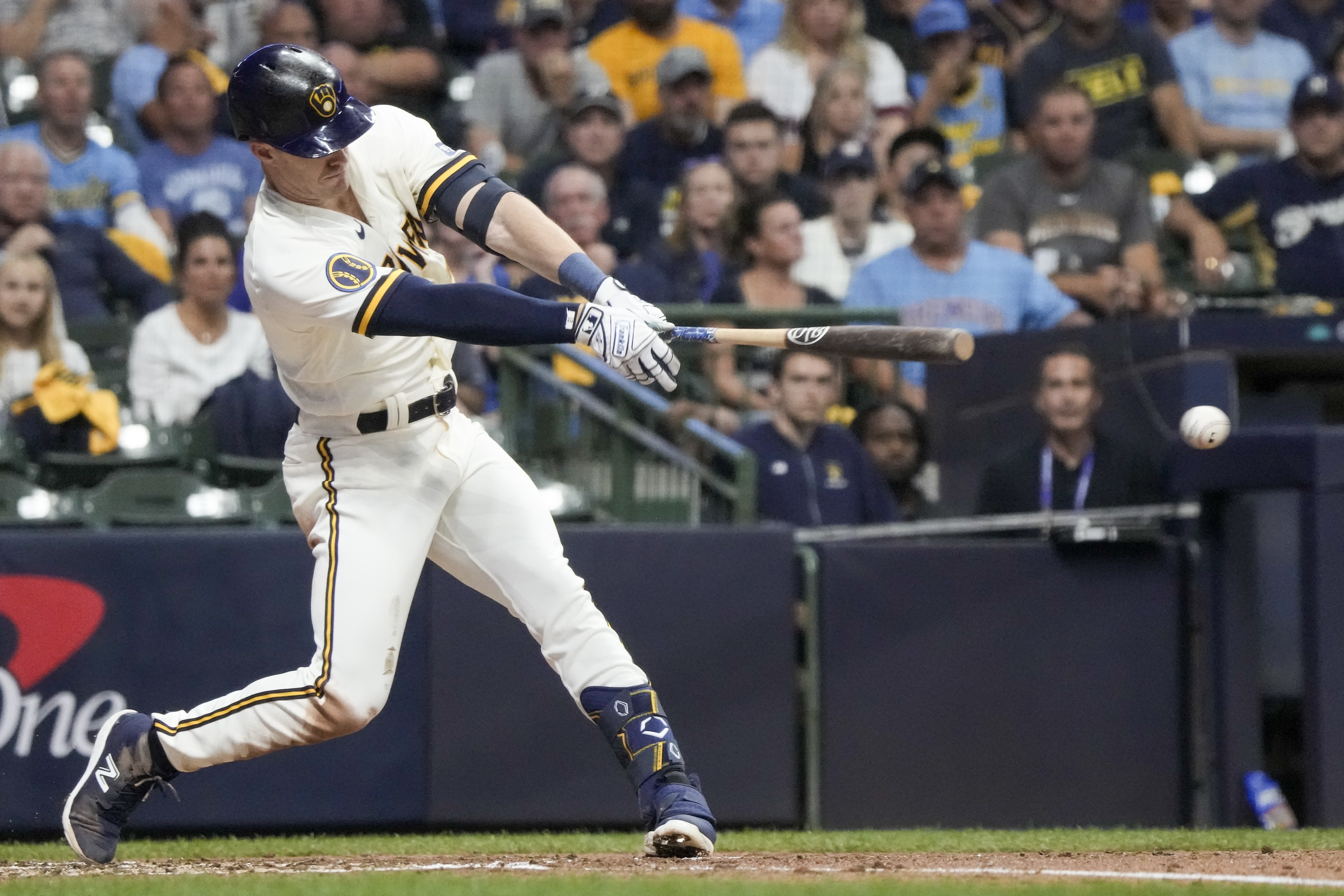 Arizona catcher Gabriel Moreno leaves Game 2 of Wild Card Series after  backswing hits his helmet