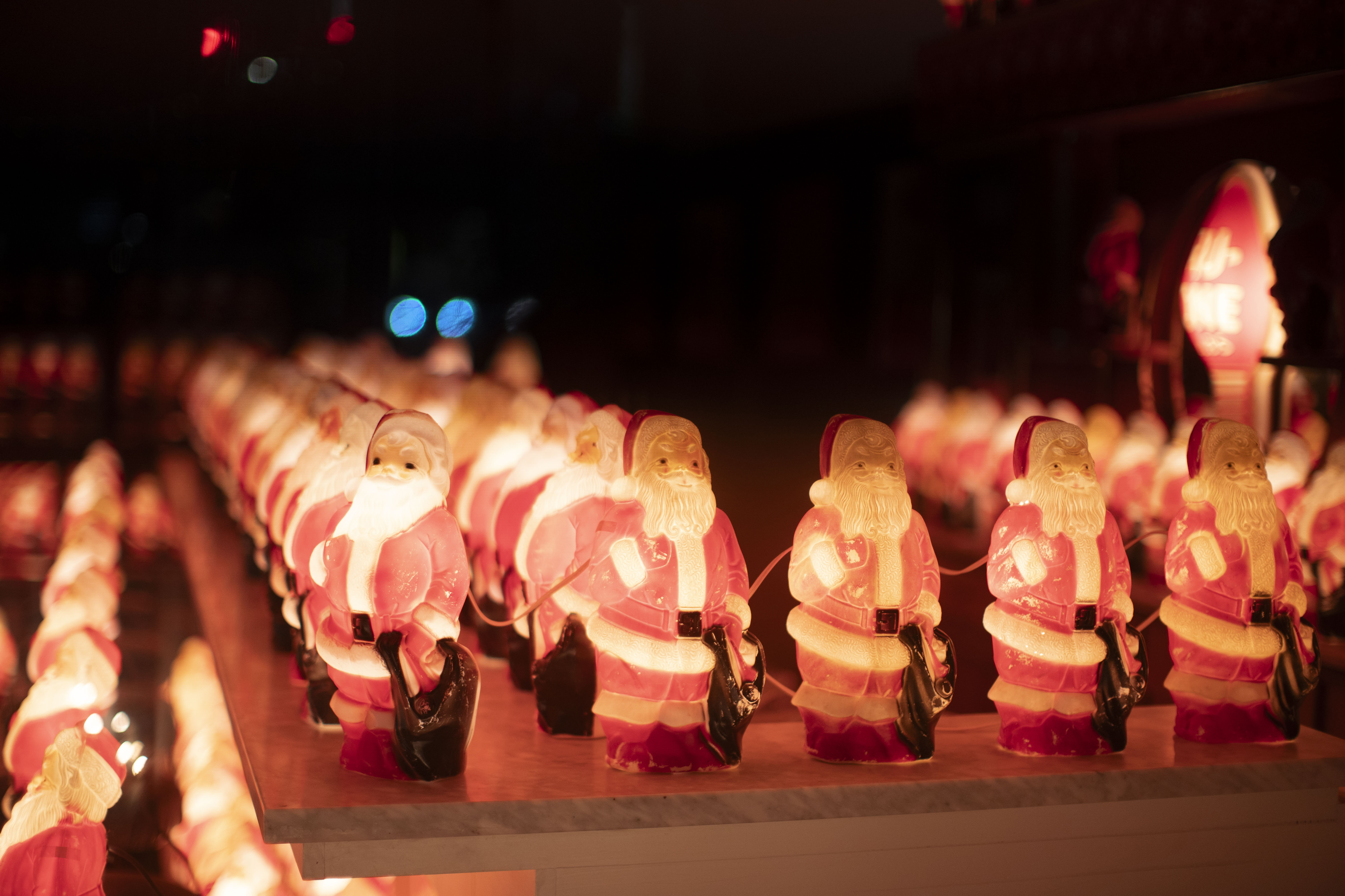 2024 Santa Clones illuminate Portland - oregonlive.com