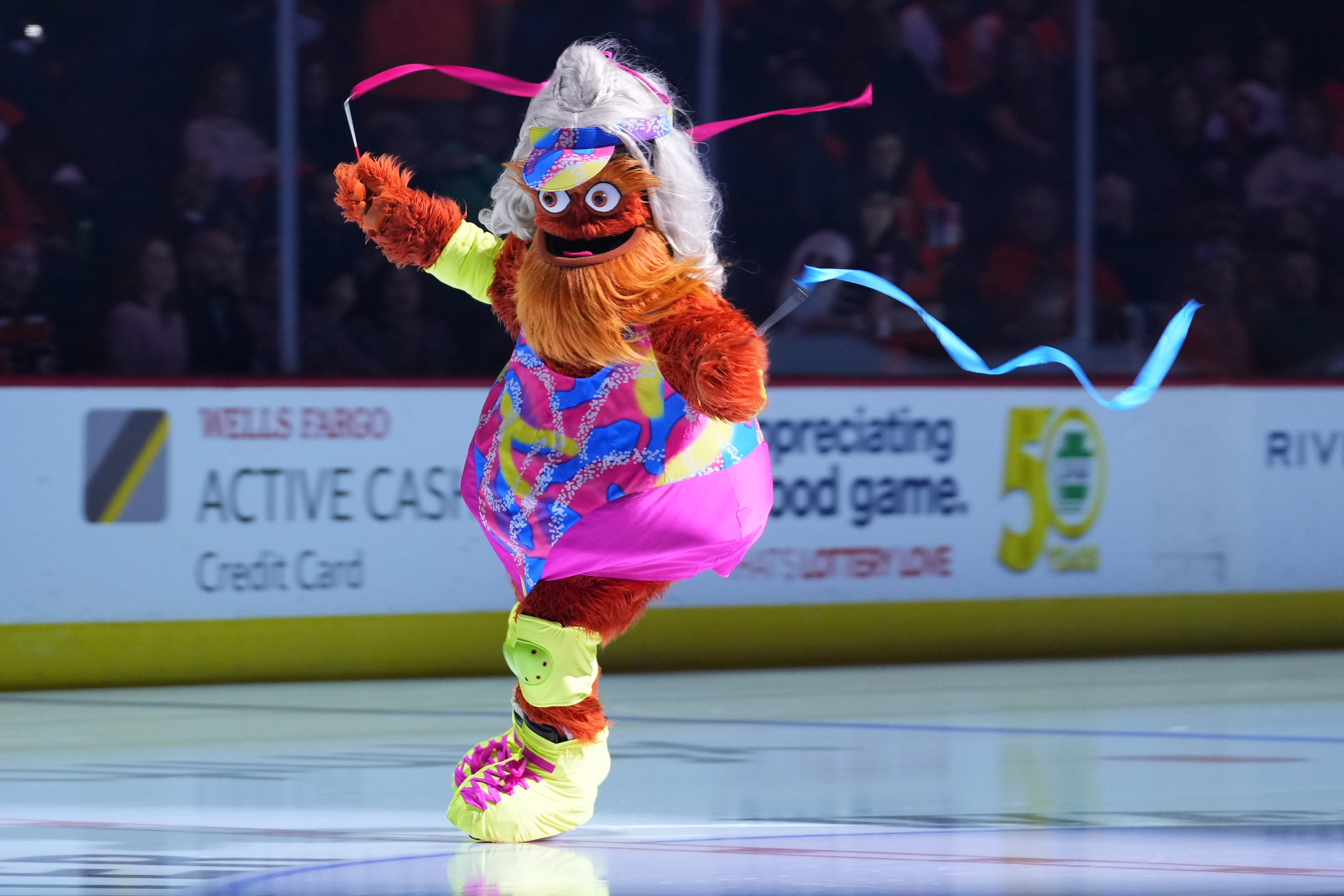 Gritty all year long as Flyers mascot releases 1st calendar