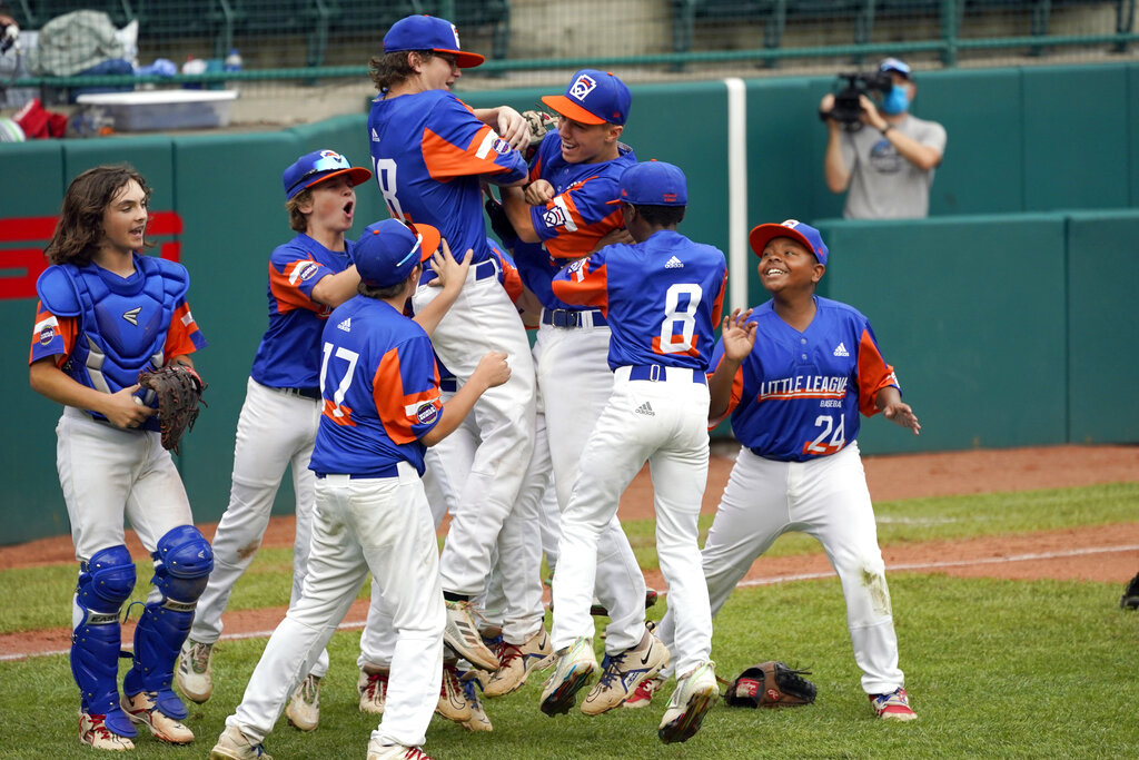 Taylor North Little League World Series champions visit Comerica Park