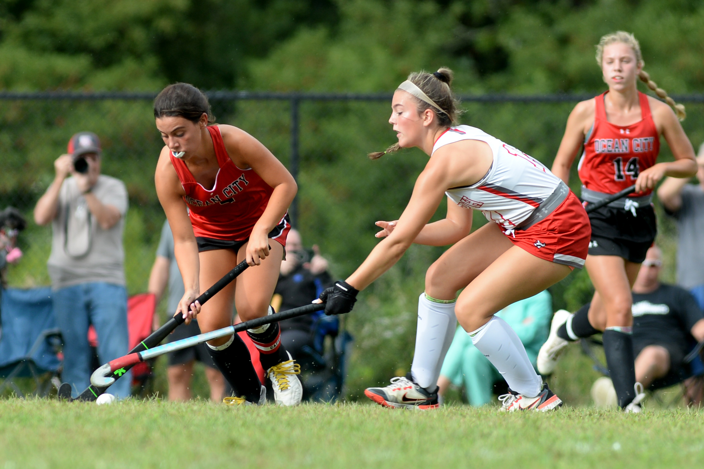 FIELD HOCKEY: Traditional power Ocean City holds off Hammonton to