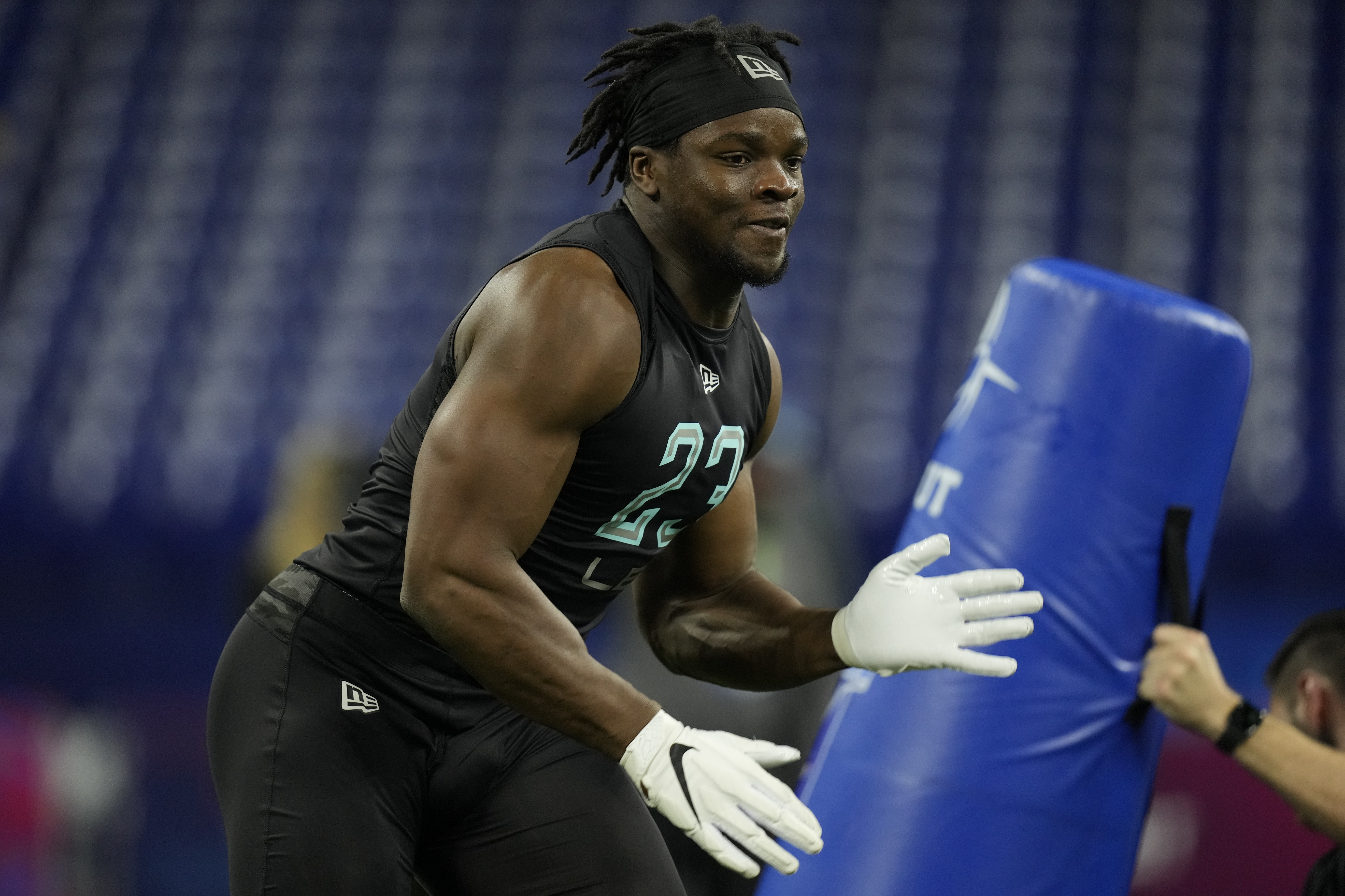 If edge David Ojabo falls, should Browns consider drafting him at No. 44  despite Achilles injury? 