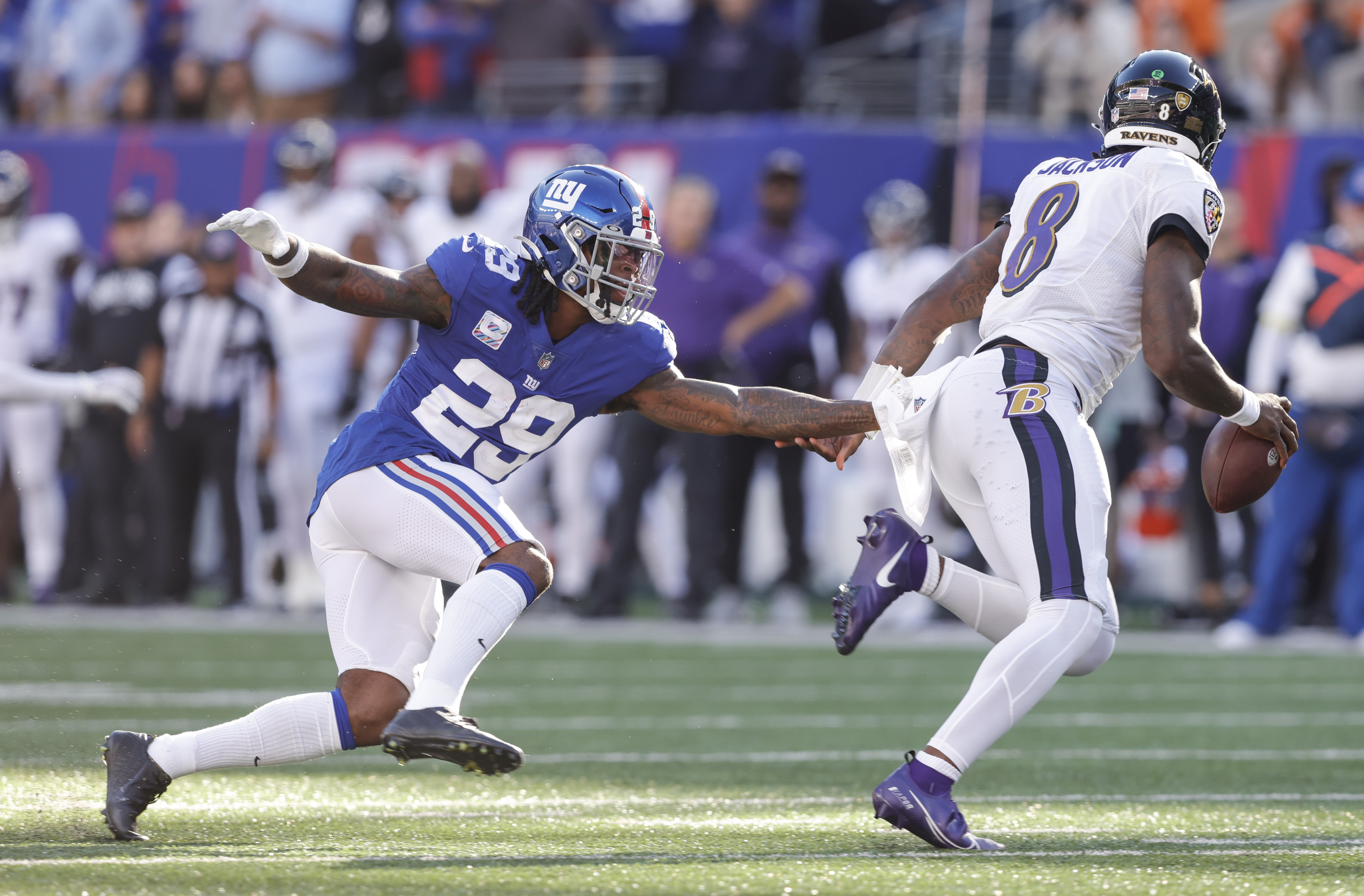 Giants' Kayvon Thibodeaux set Lamar Jackson sack as goal for 2022, took  advantage of opportunity vs Ravens