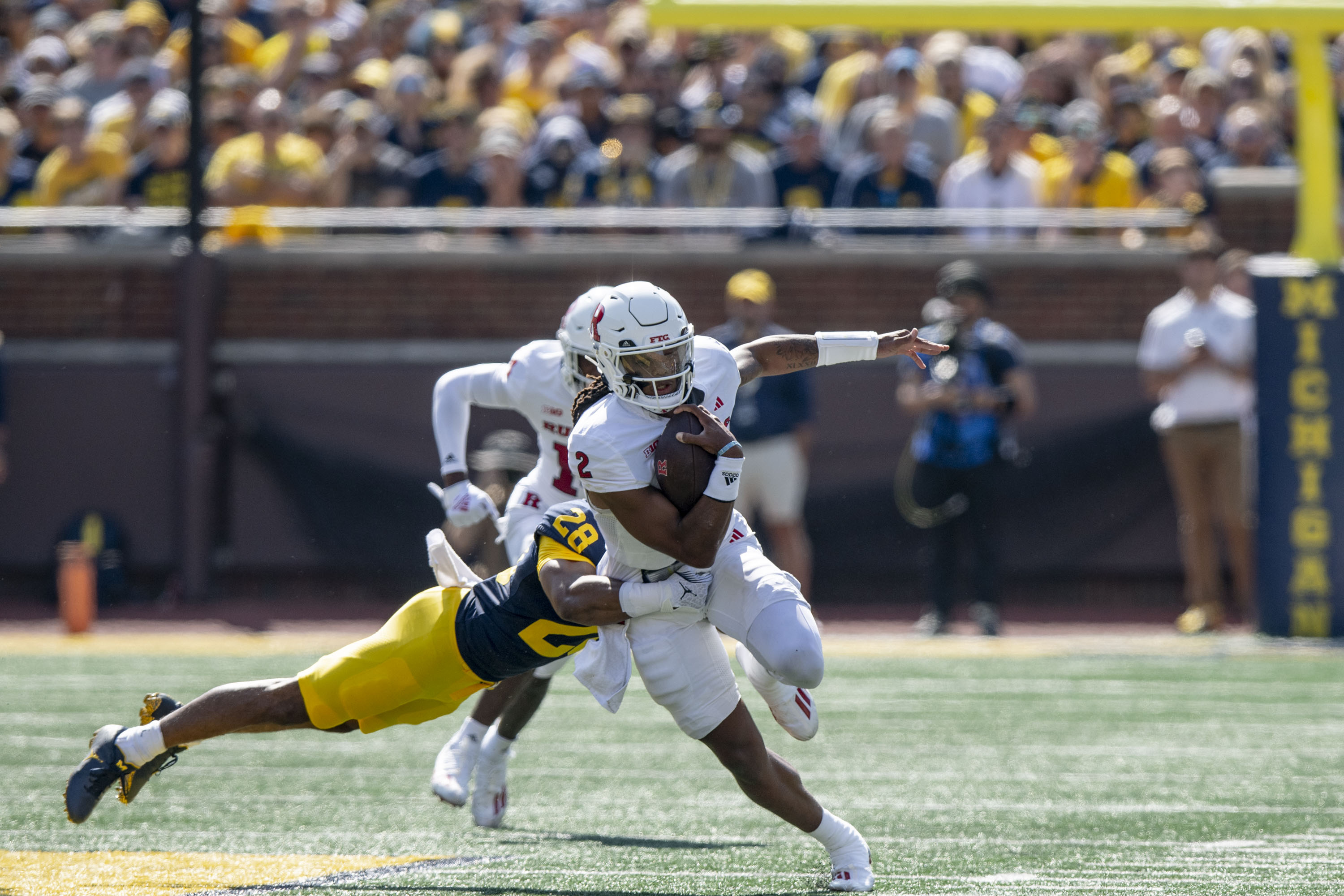 Michigan football hosts Rutgers