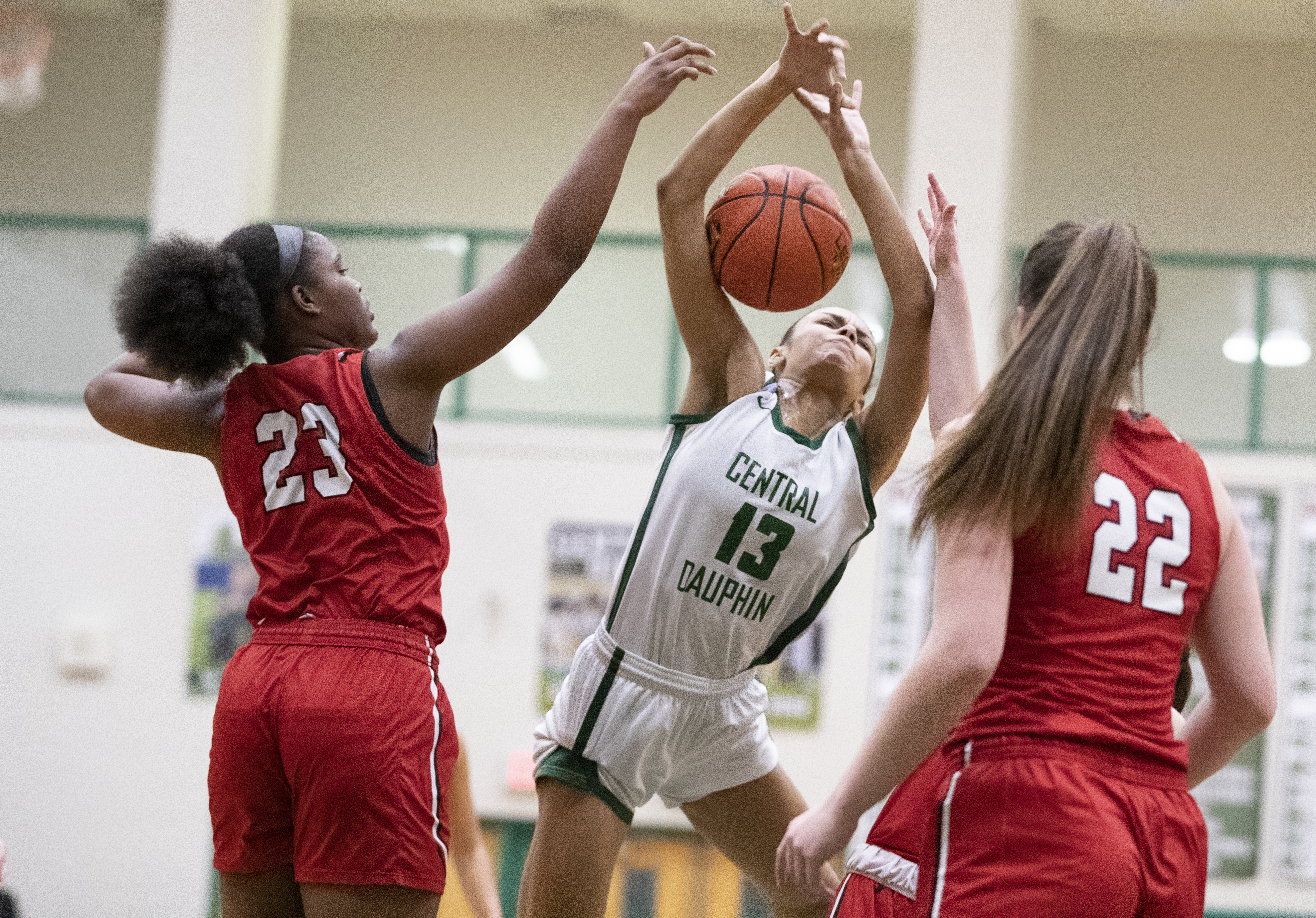 We play like we're 7-feet tall': Josh Smith's fire leads Mechanicsburg  basketball to district quarterfinals over Greencastle-Antrim 