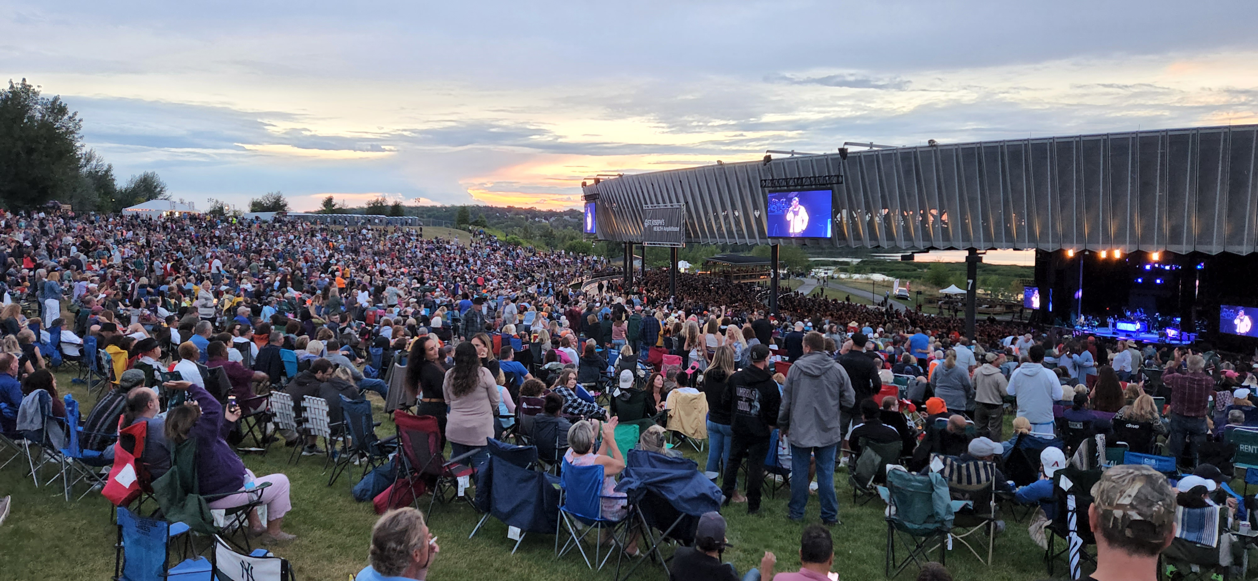 Carlos Santana and Earth, Wind & Fire perform this weekend in Hershey:  Here's how to get tickets 