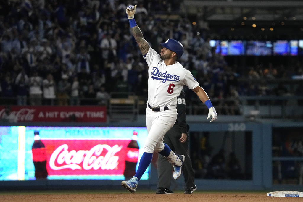 Dodgers news: David Peralta, Trayce Thompson, pitch timer - True Blue LA