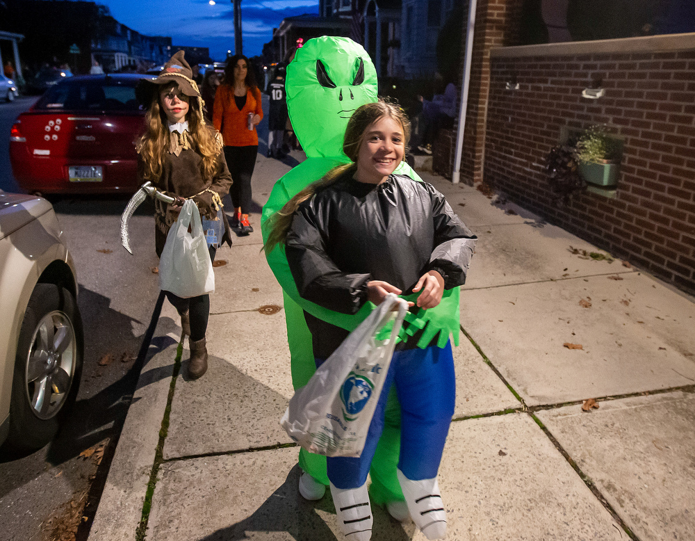 Trickortreat night in Middletown