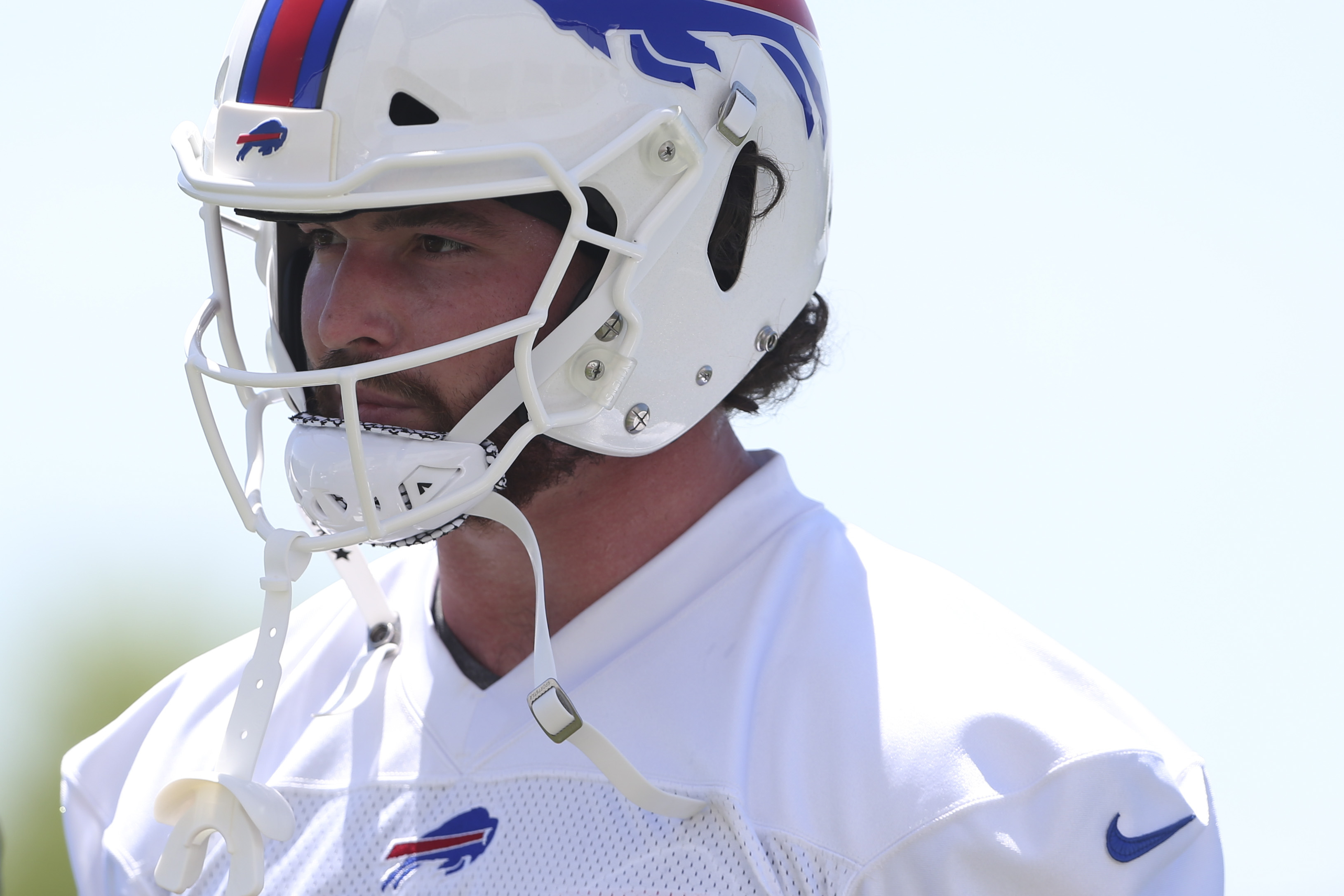 Bills' Dawson Knox signs massive contract extension weeks after losing  brother: 'It's been emotional roller coaster' 