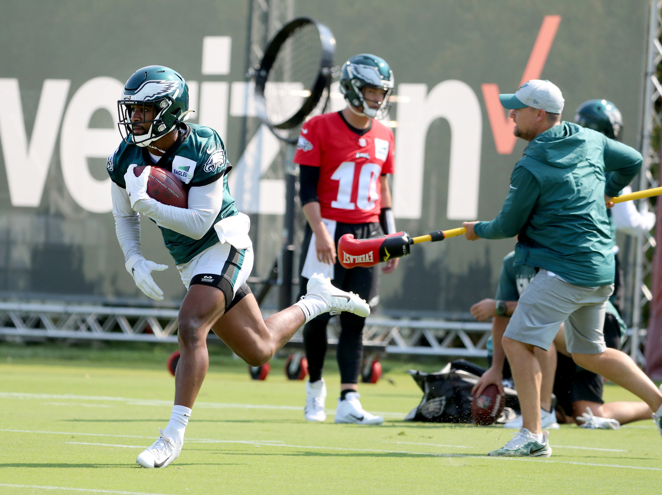 Philadelphia Eagles hold practice at the NovaCare Complex - nj.com