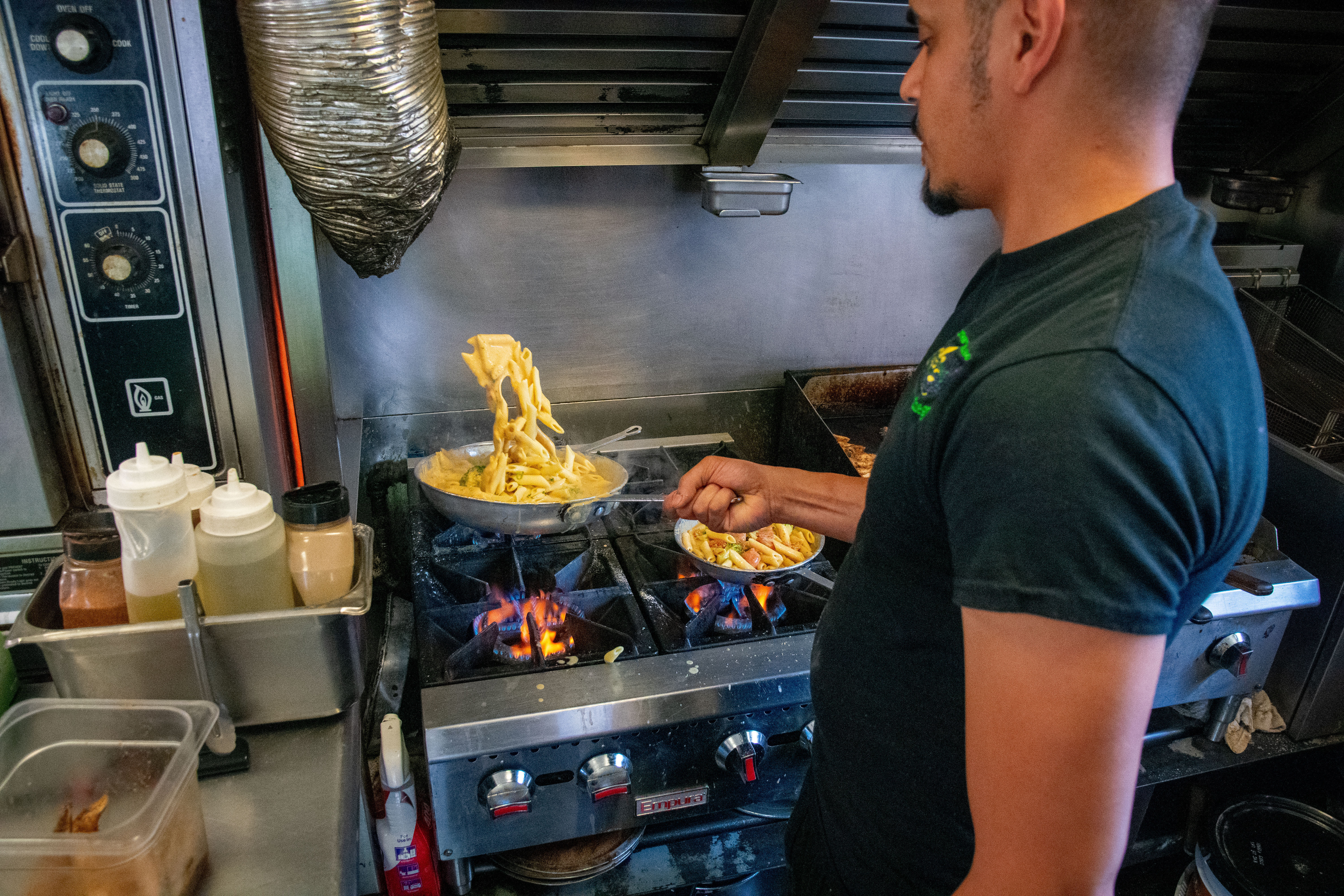 Spirit of '96, Part 3: Patriots cook up some Jambalaya