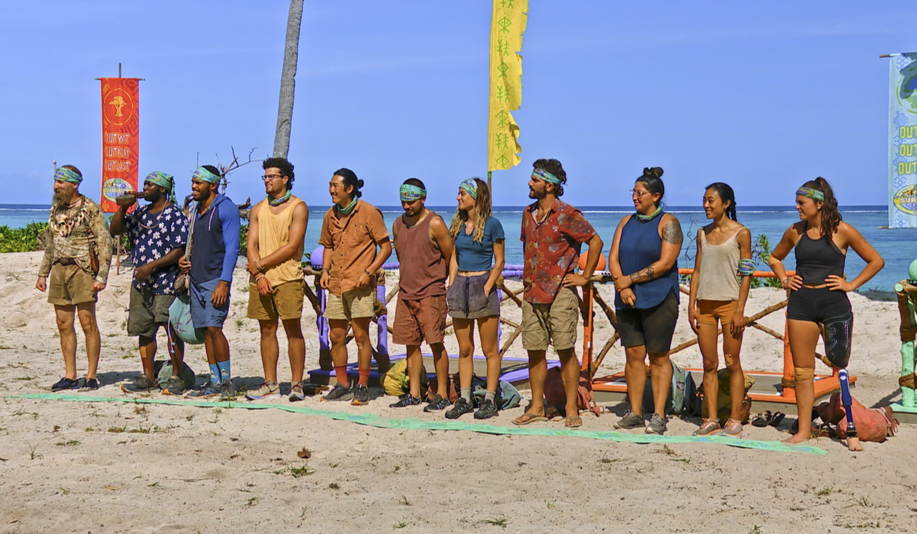 Watch survivor best sale live online