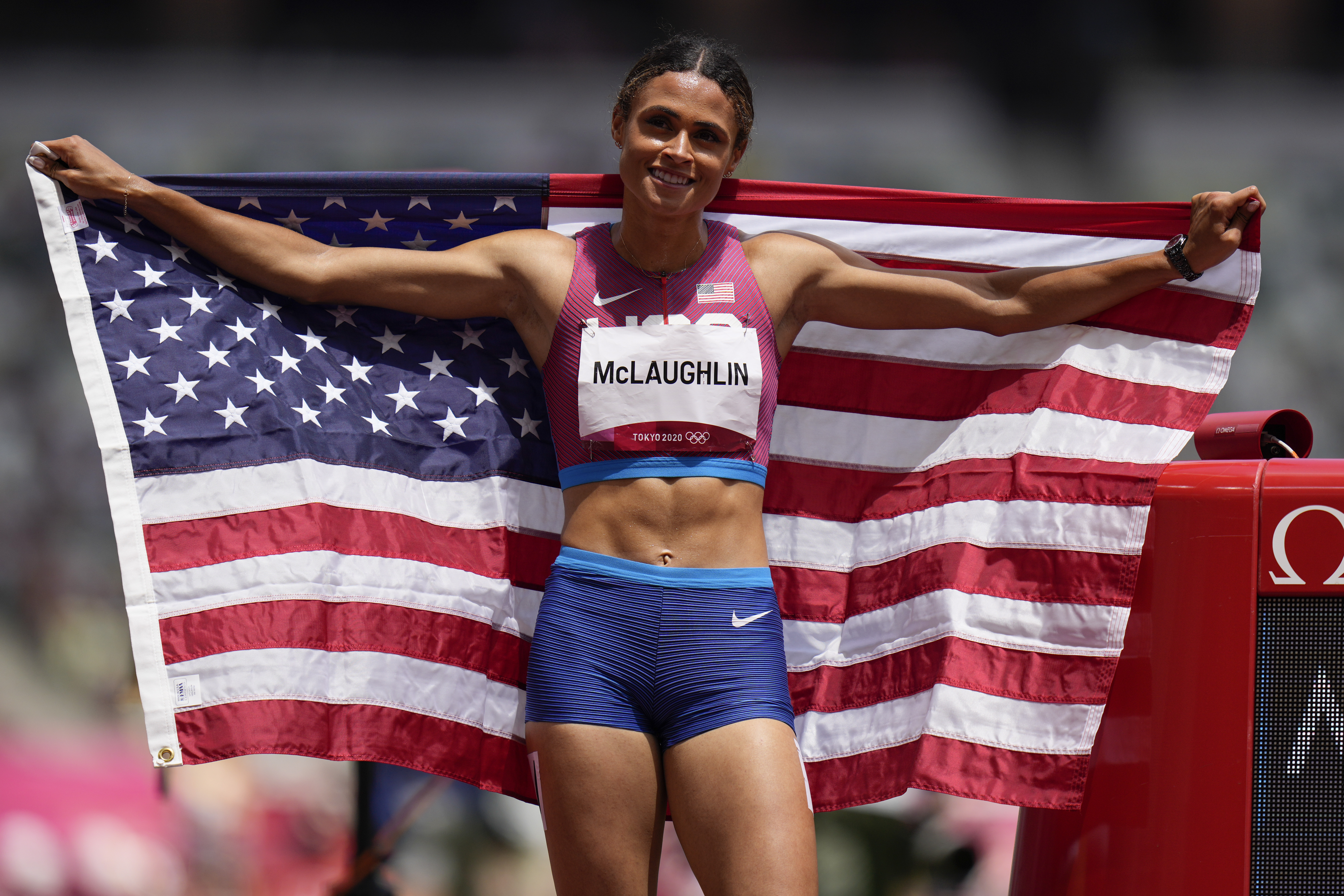 Sydney McLaughlin sets world record at Tokyo Olympics and wins gold in 400-...