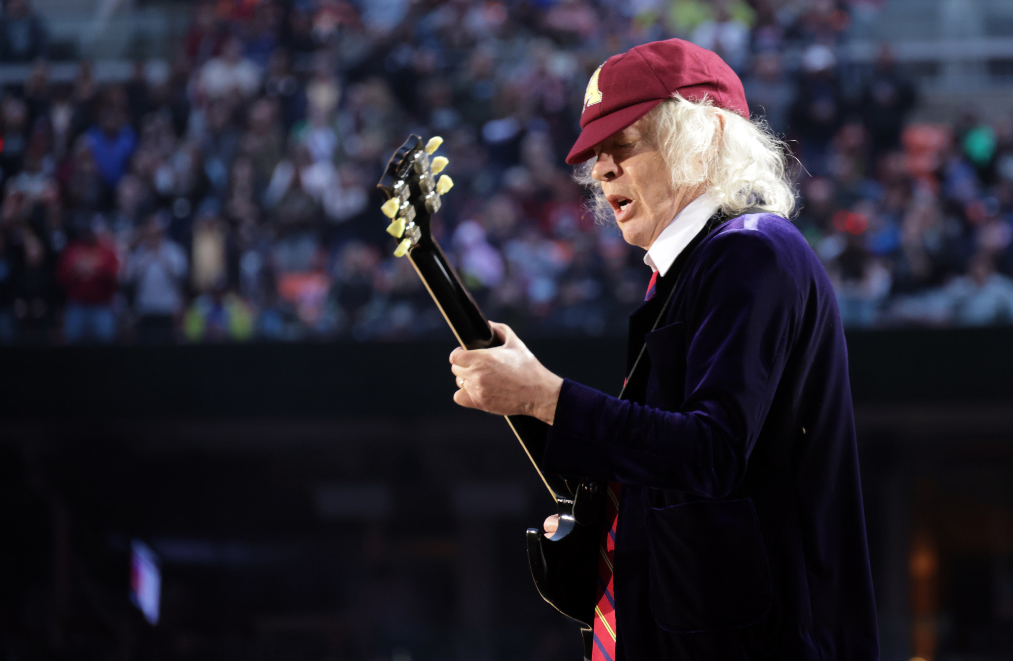 AC/DC closes out US Power Up 2025 tour in Cleveland - cleveland.com