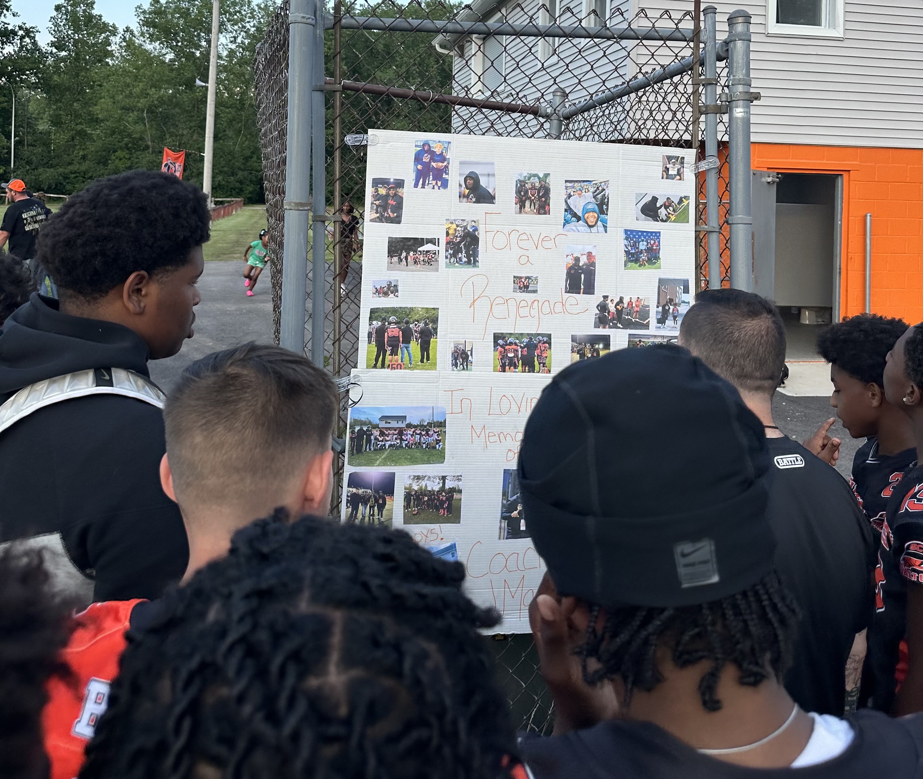 Man killed in South Side shooting remembered for his work as youth ...