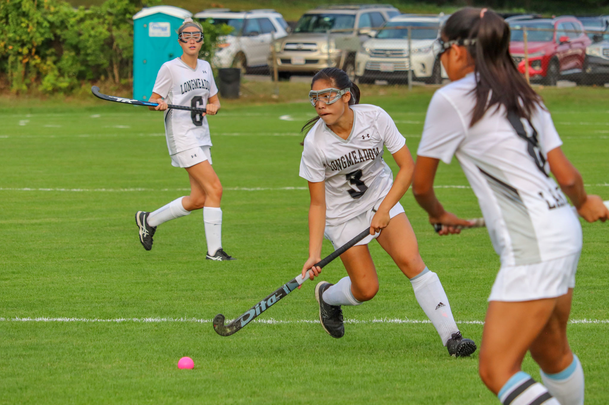 Longmeadow field hockey defeats South Hadley