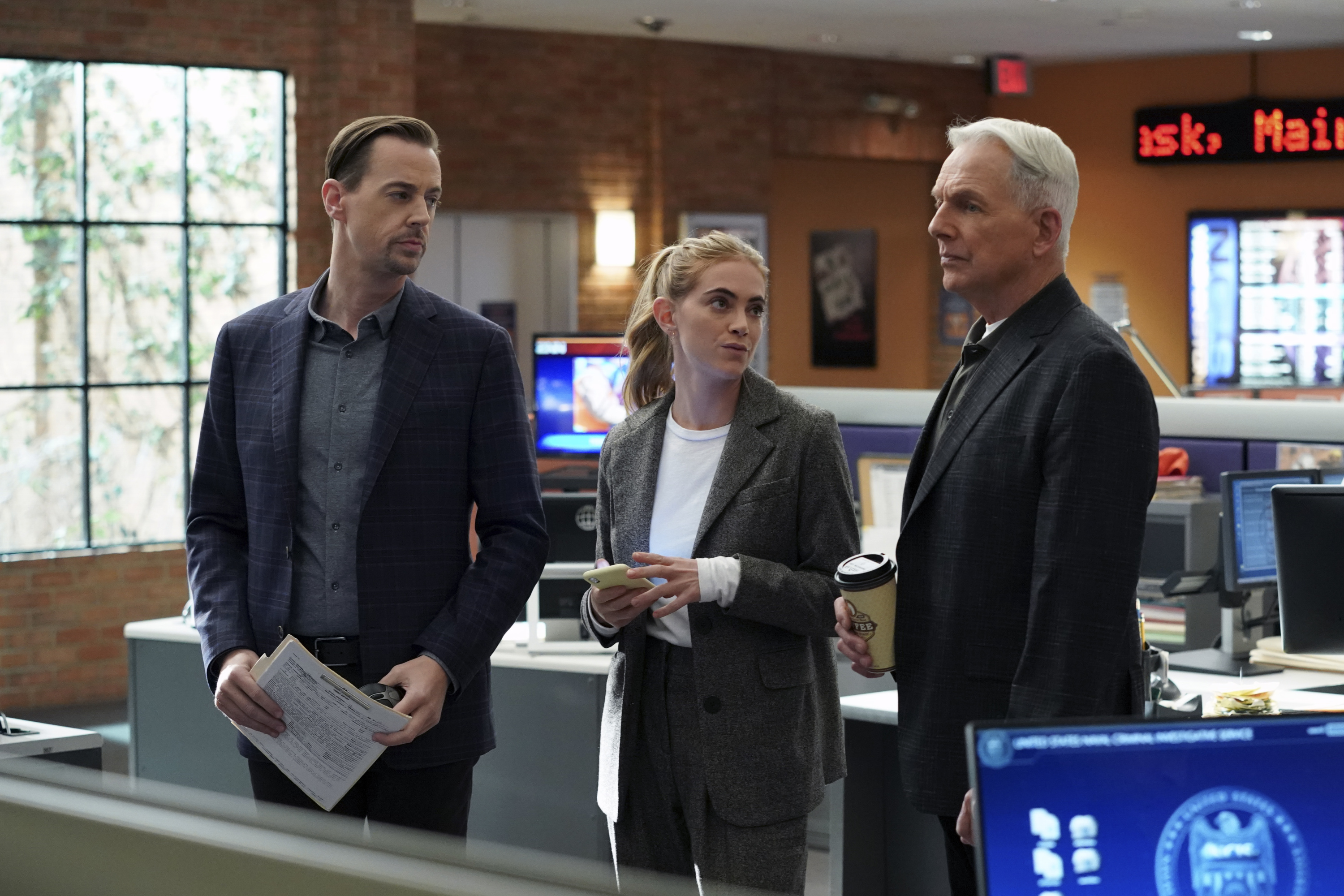 CBS TV finale airdates for 20202021 season ‘Mom,’ ‘NCIS New Orleans