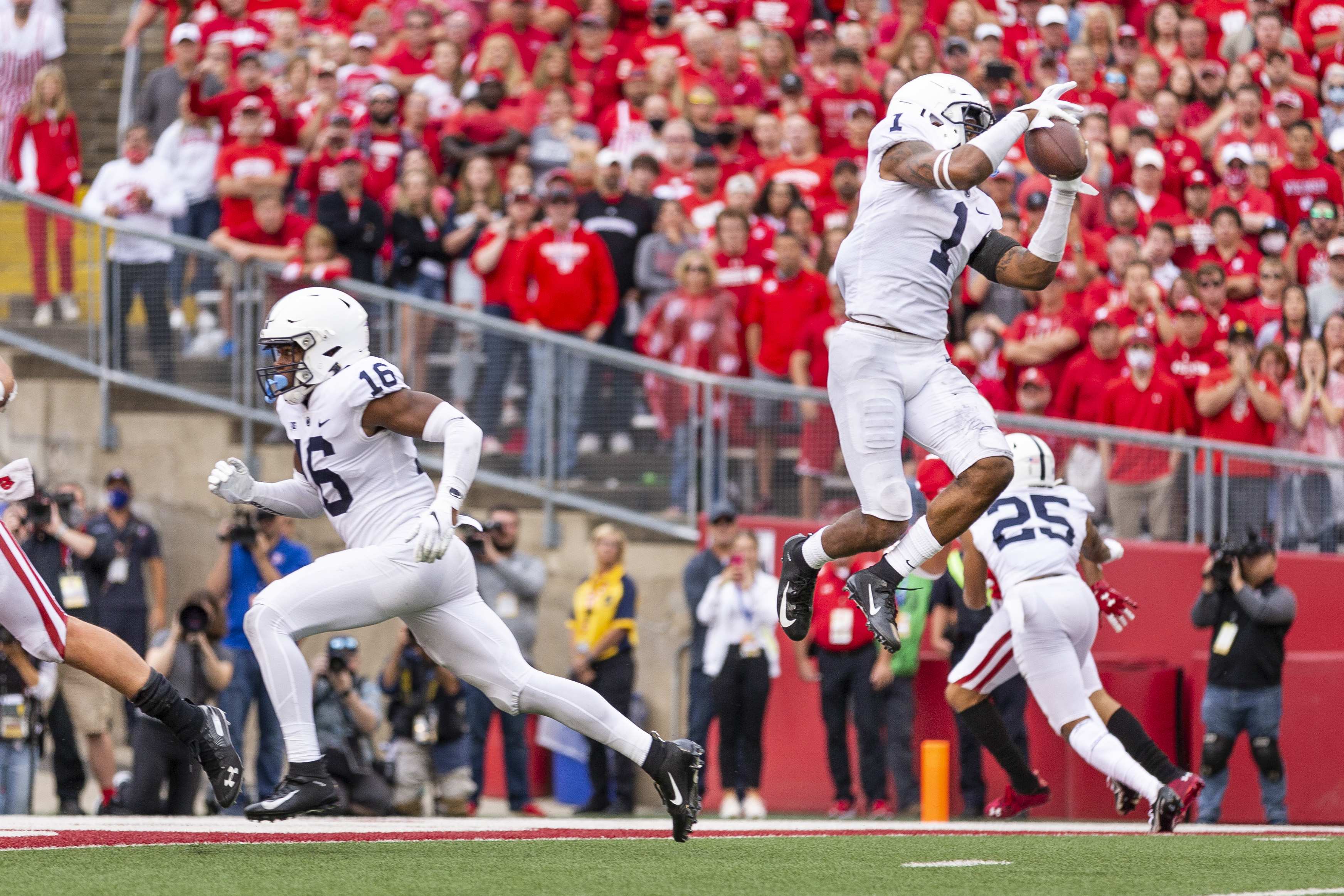 Penn State product Jaquan Brisker can become the 1st defensive