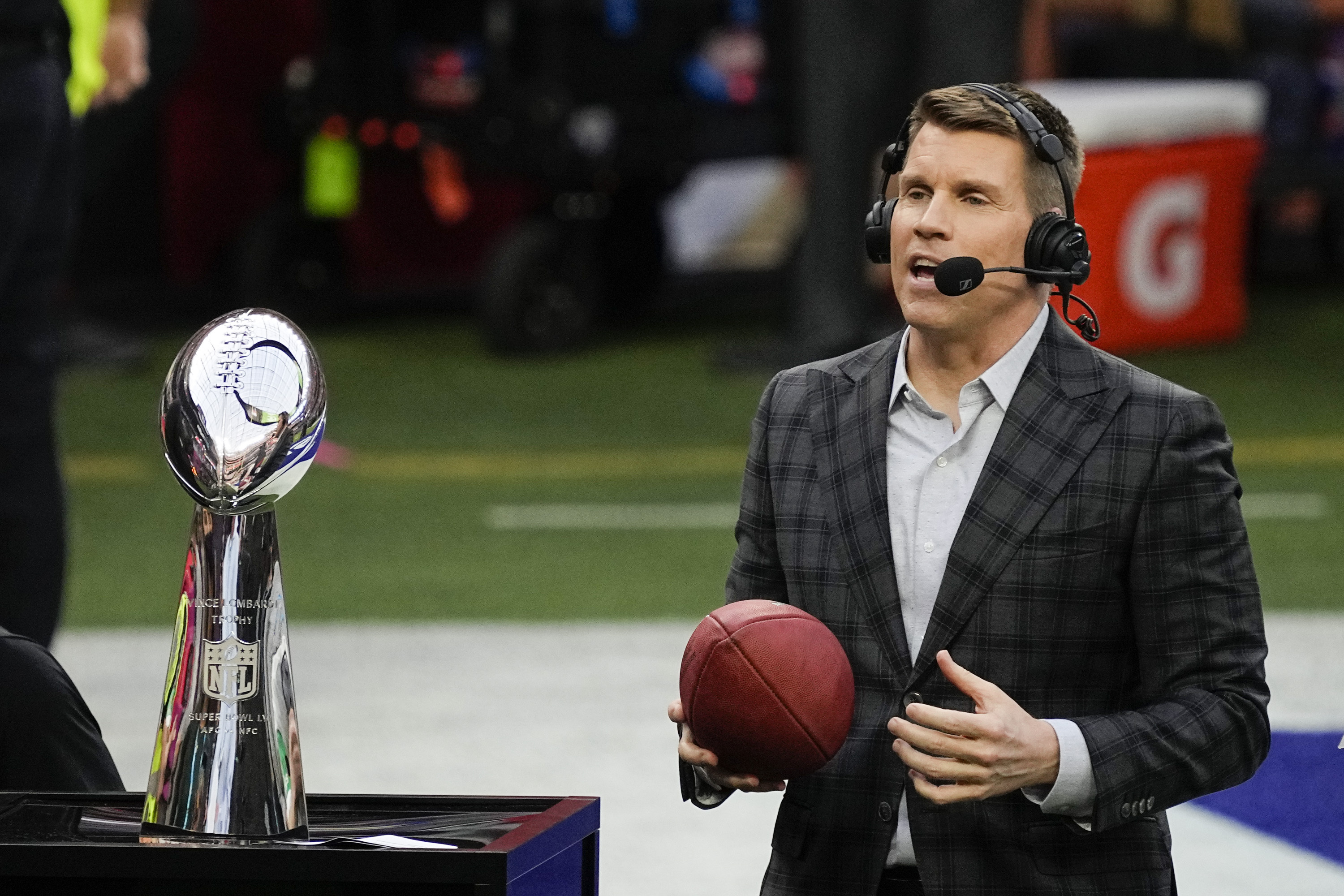 How cord-cutting fans can watch NFL RedZone without cable during 2023 NFL regular season
