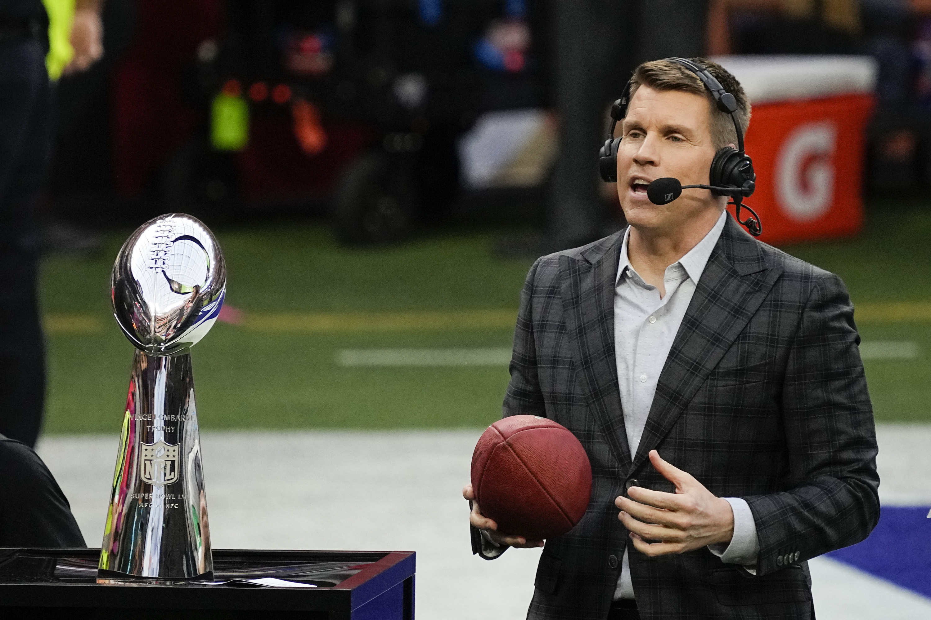 How cord-cutting fans can watch NFL RedZone without cable during 2023 NFL  regular season 