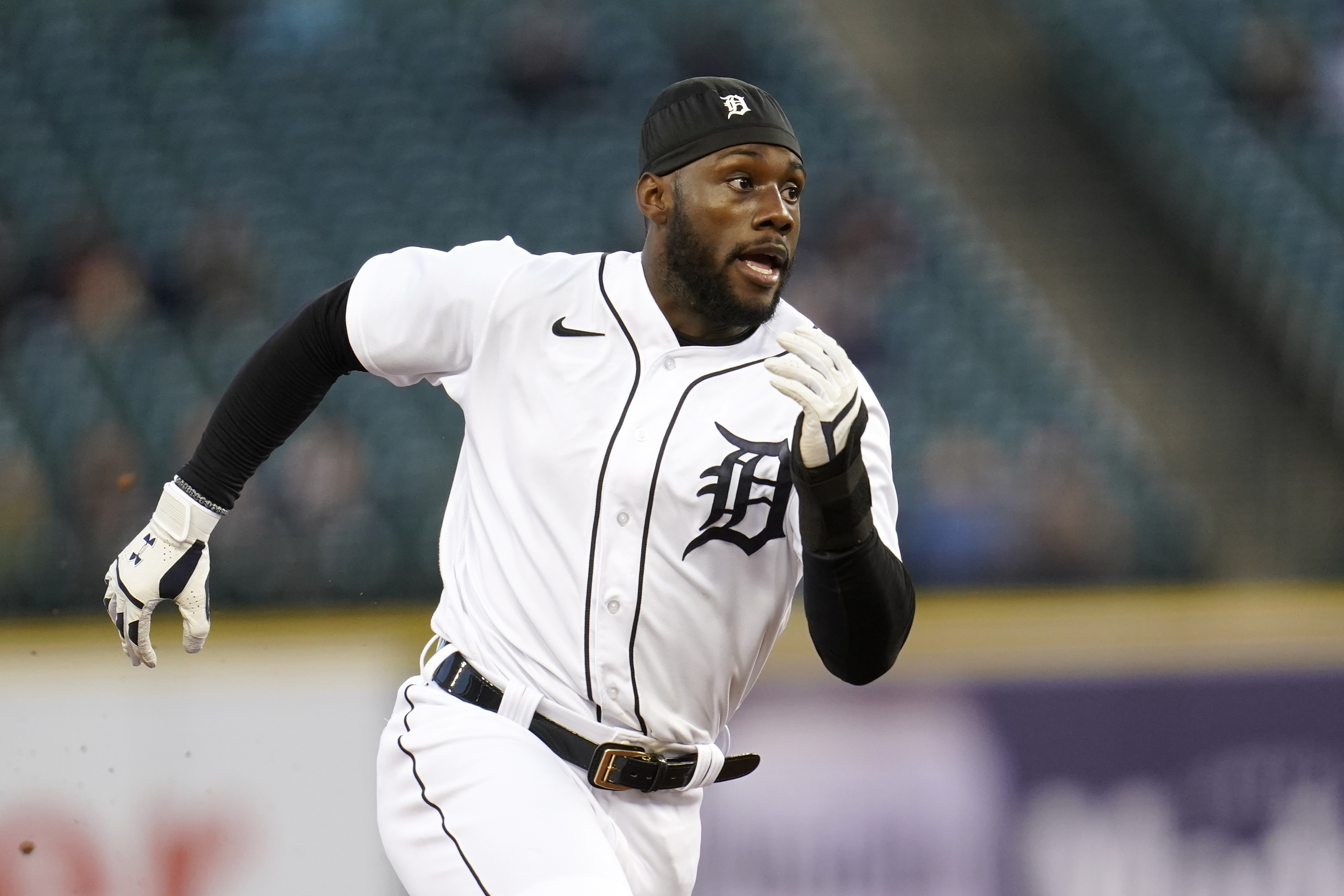 Detroit Tigers' Akil Baddoo, Derek Hill injured in OF collision