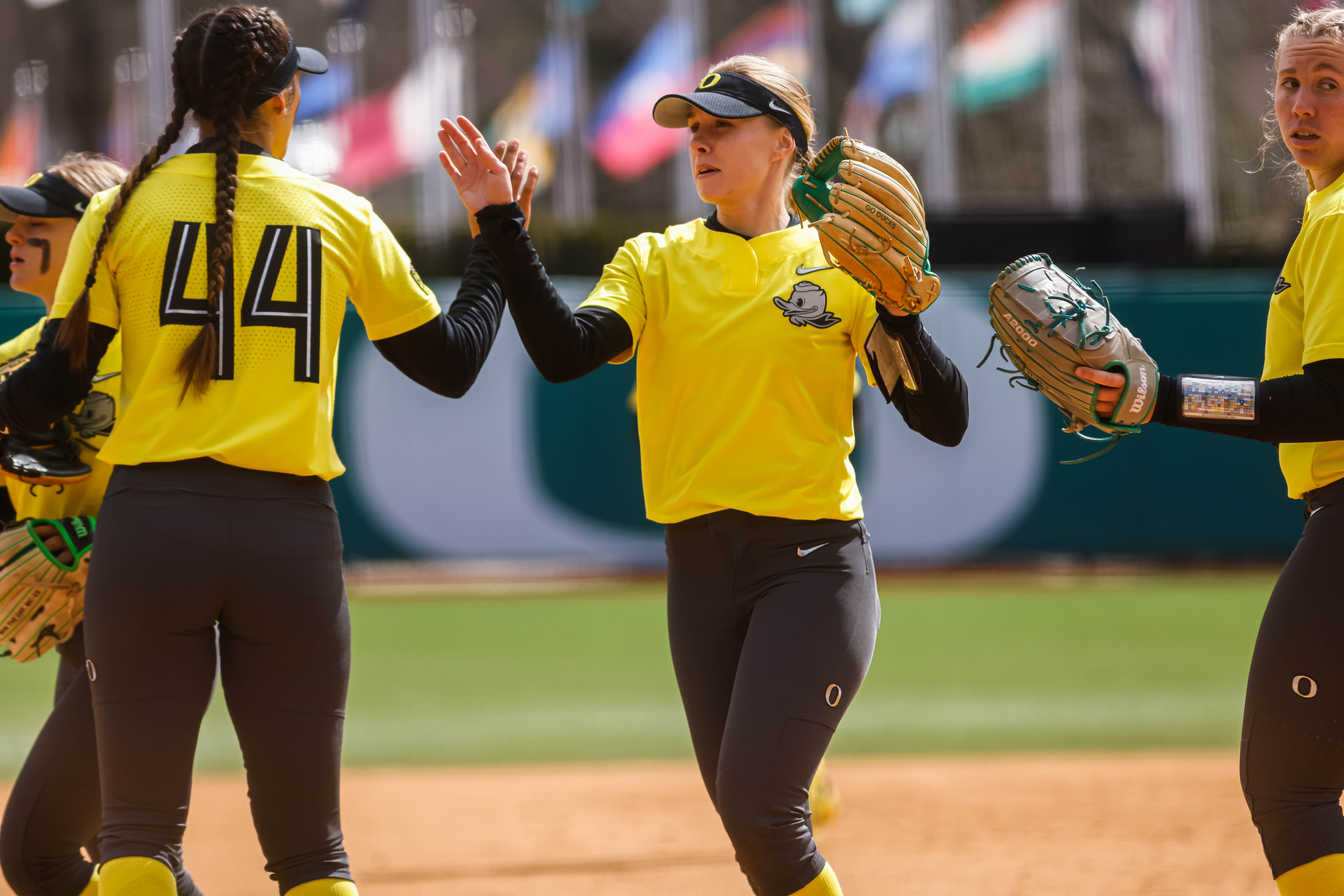 A look at Arkansas vs. Oregon softball in Fayetteville Regional final