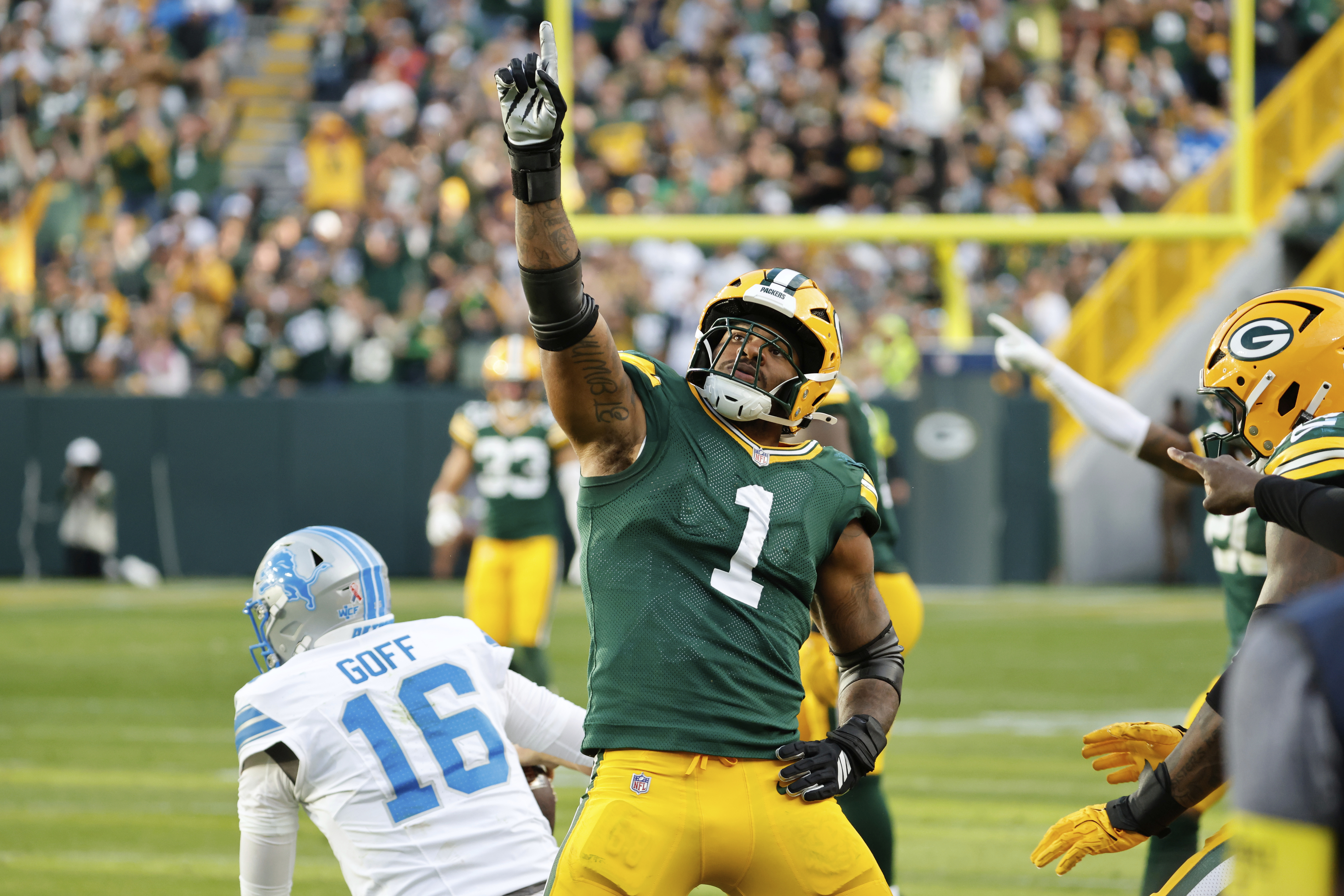 Micah Parsons gives Jaxson Dart his flowers: 'The Giants are going