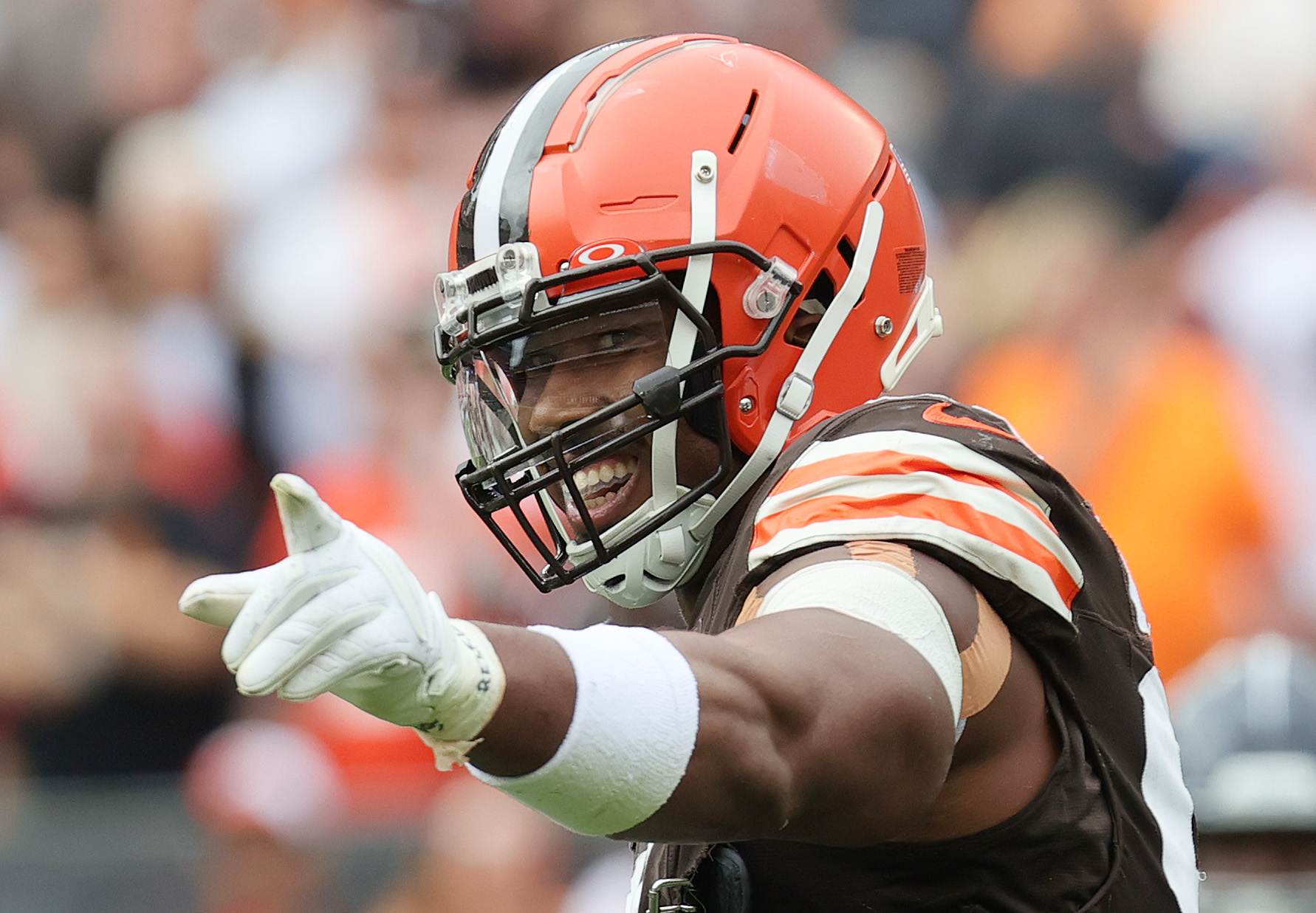 Cleveland Browns force Myles Garrett into basketball 'retirement'