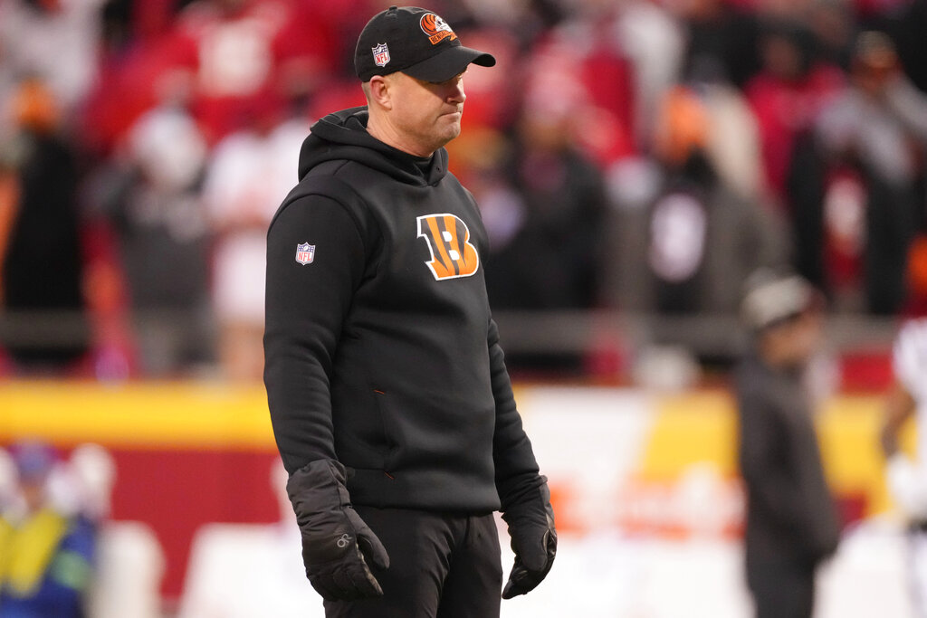 Bengals-Chiefs officials: Who is referee, officiating crew for AFC  Championship - DraftKings Network