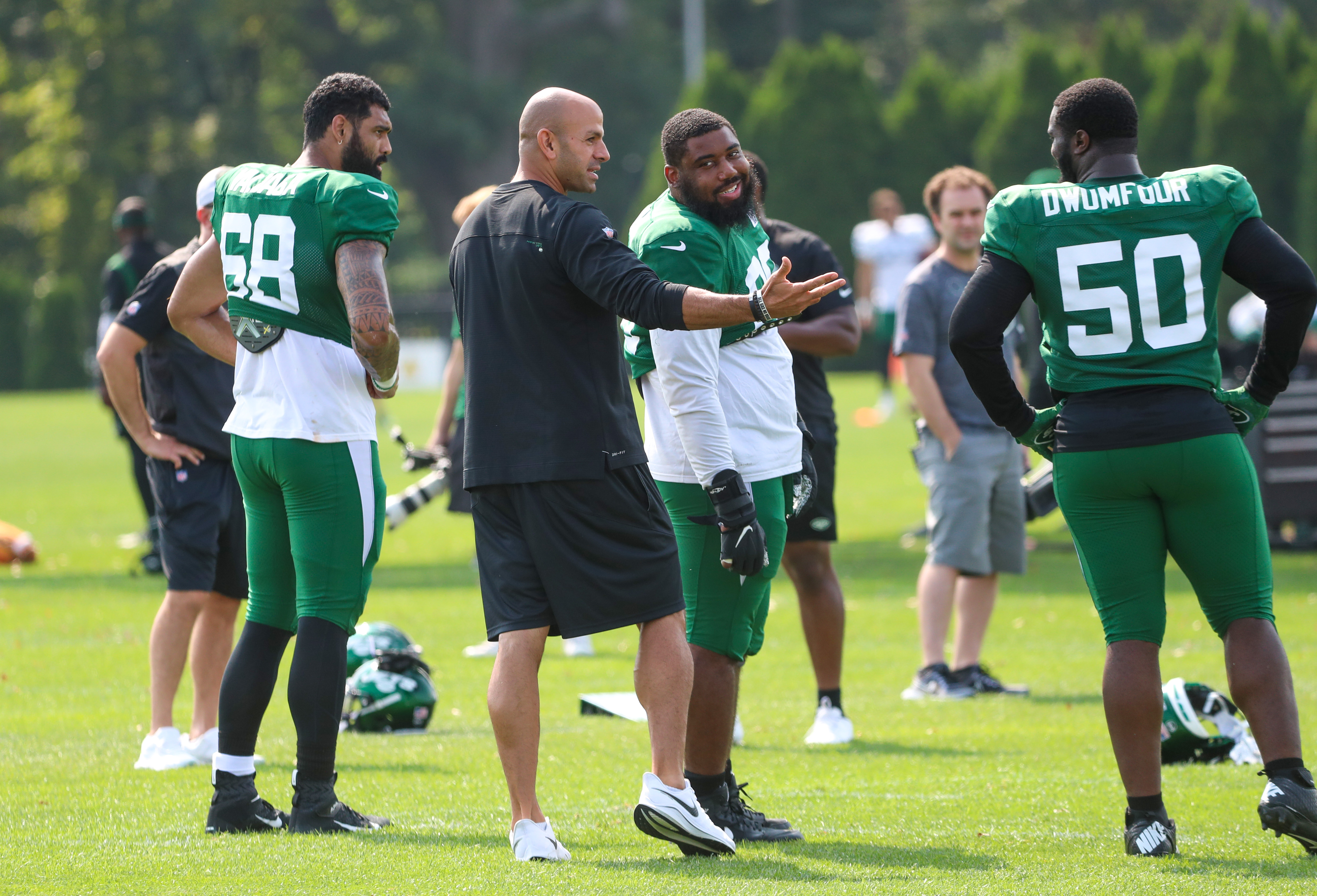 NY Jets: Hamsah Nasirildeen visits youth football camp in NJ