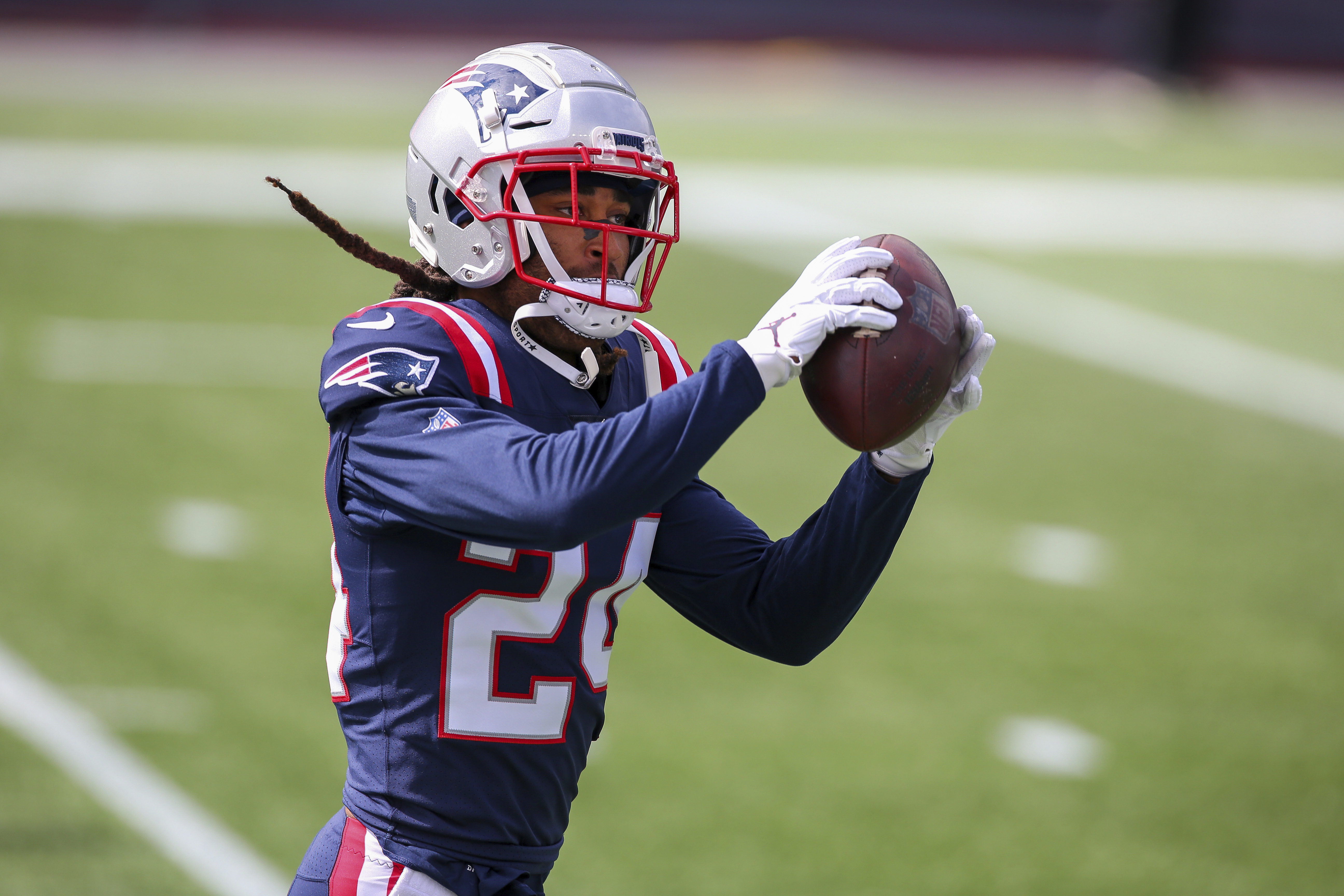 NFL Trade Rumors: What do the New England Patriots want for Stephon Gilmore?