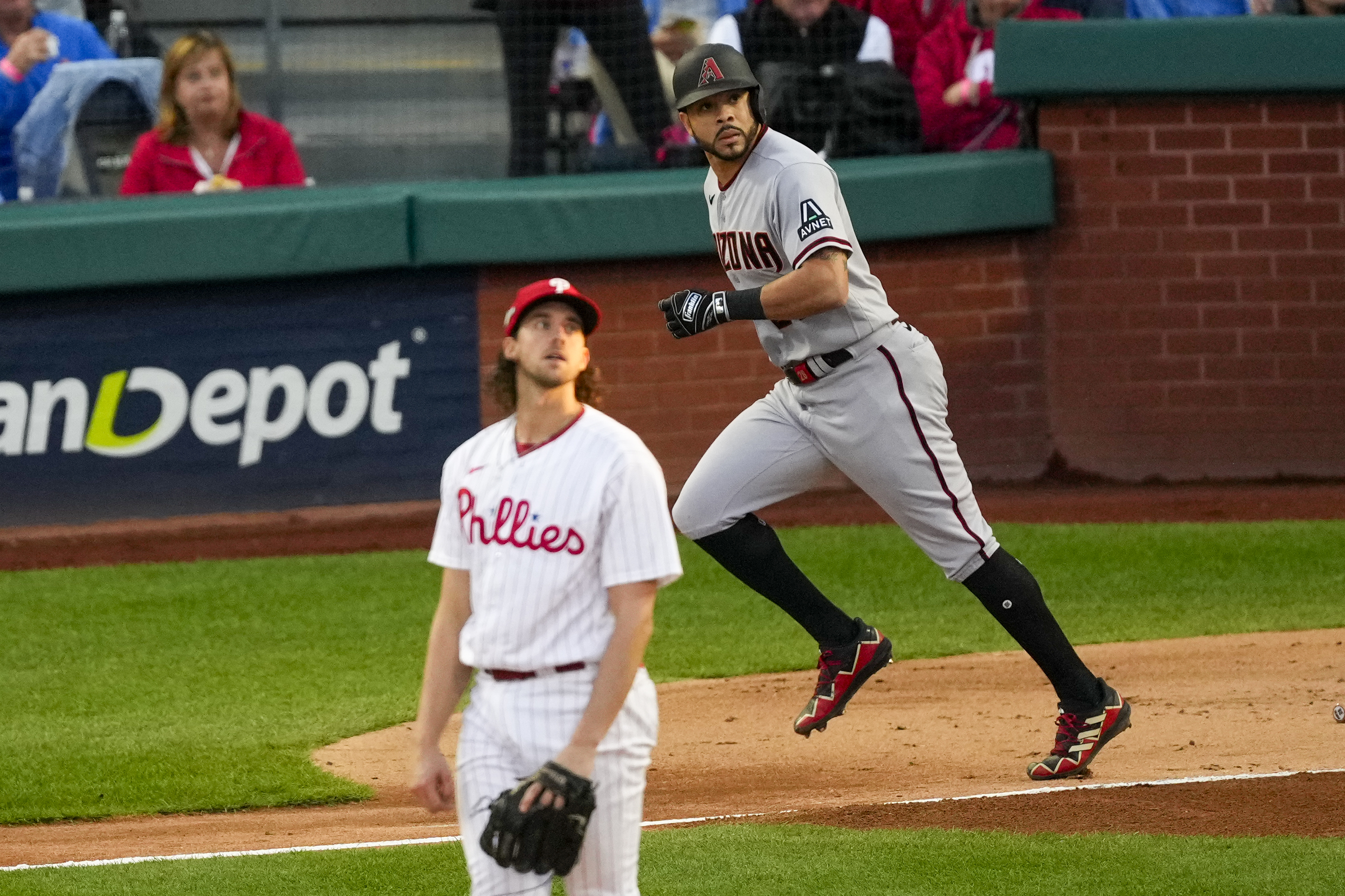 Braves vs. Phillies live stream: TV channel, watch NLDS Game 1 online,  pick, prediction, odds, pitchers 